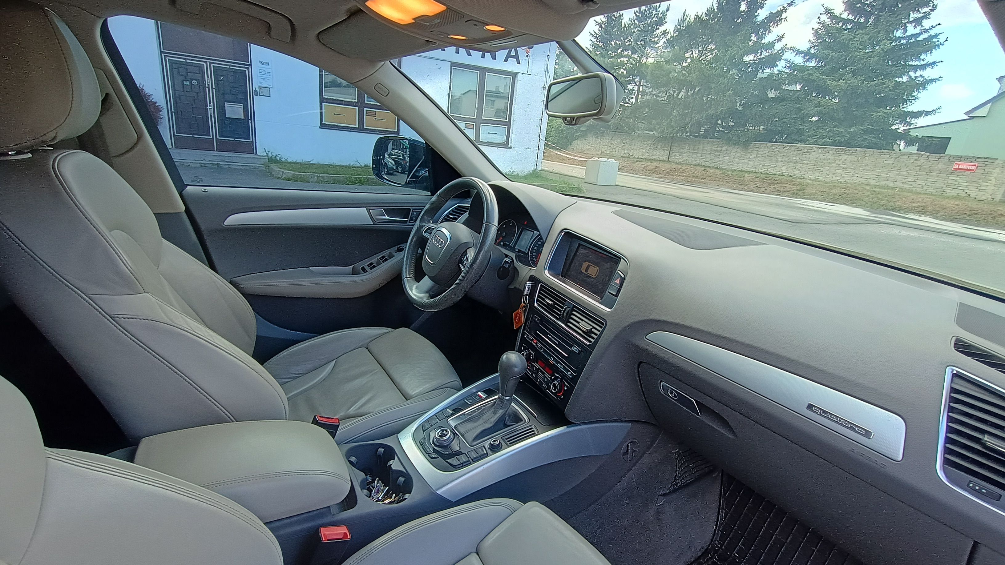Audi Q5, Audi Q5 3.0 TDI Quattro - fotka 5