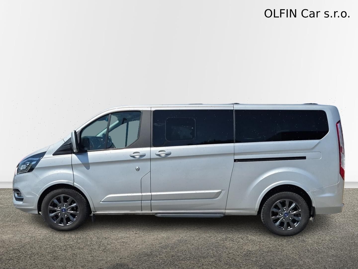 Ford Tourneo Custom, Titanium 2.0 EB 136 kW - fotka 5