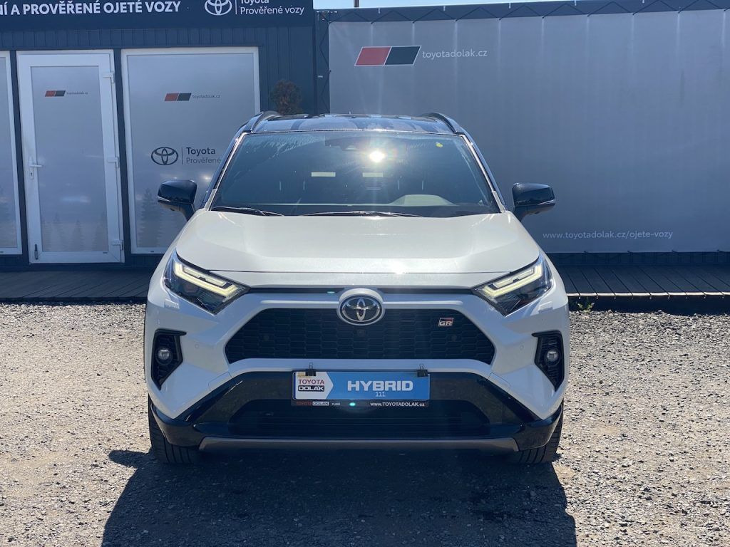 Toyota Rav4, 2.5HEV, ČR-1m, GR Sport, 4x4 - fotka 3