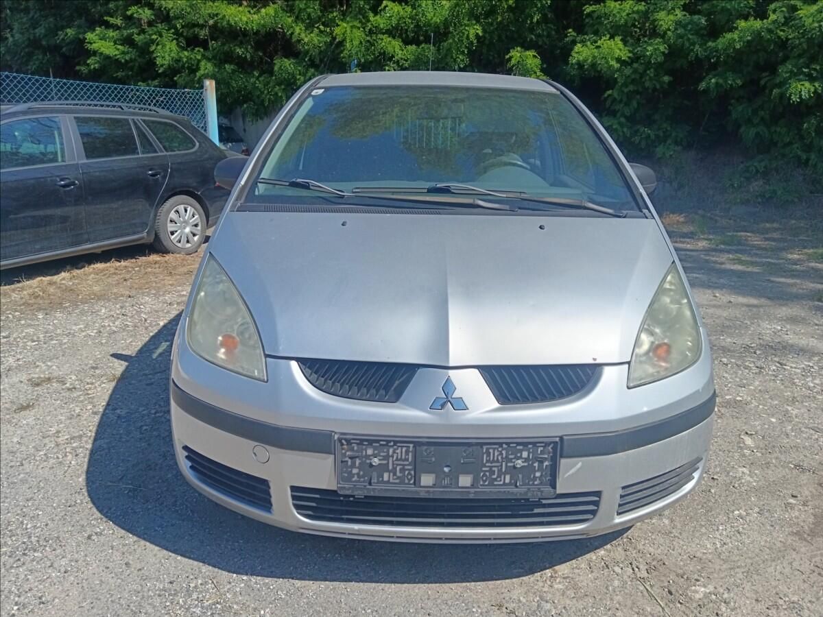 Mitsubishi Colt, 1,1 MPi - fotka 2