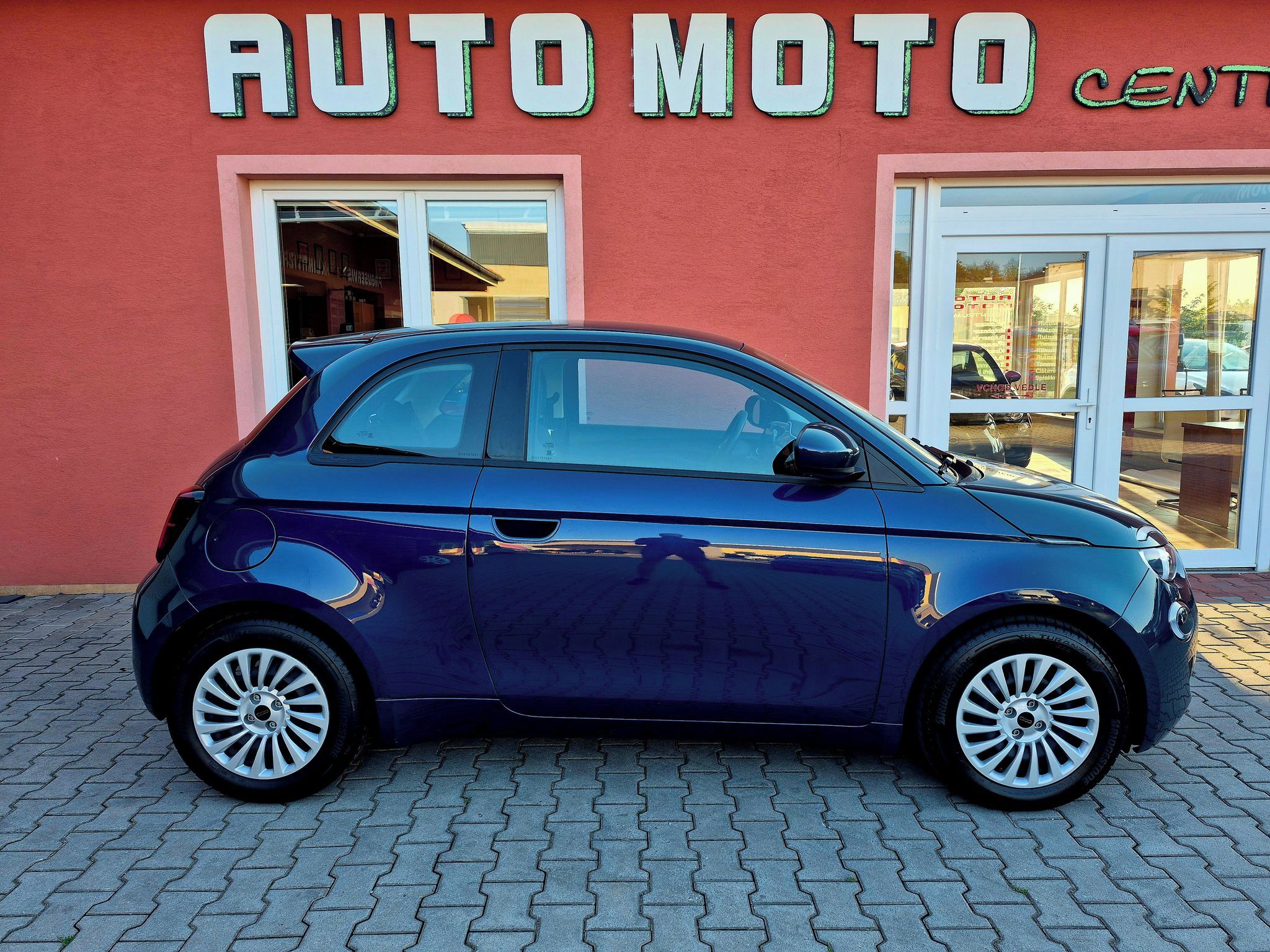 Fiat 500E, ACTION PLUS 70 kW (ODPOČET DPH - fotka 6