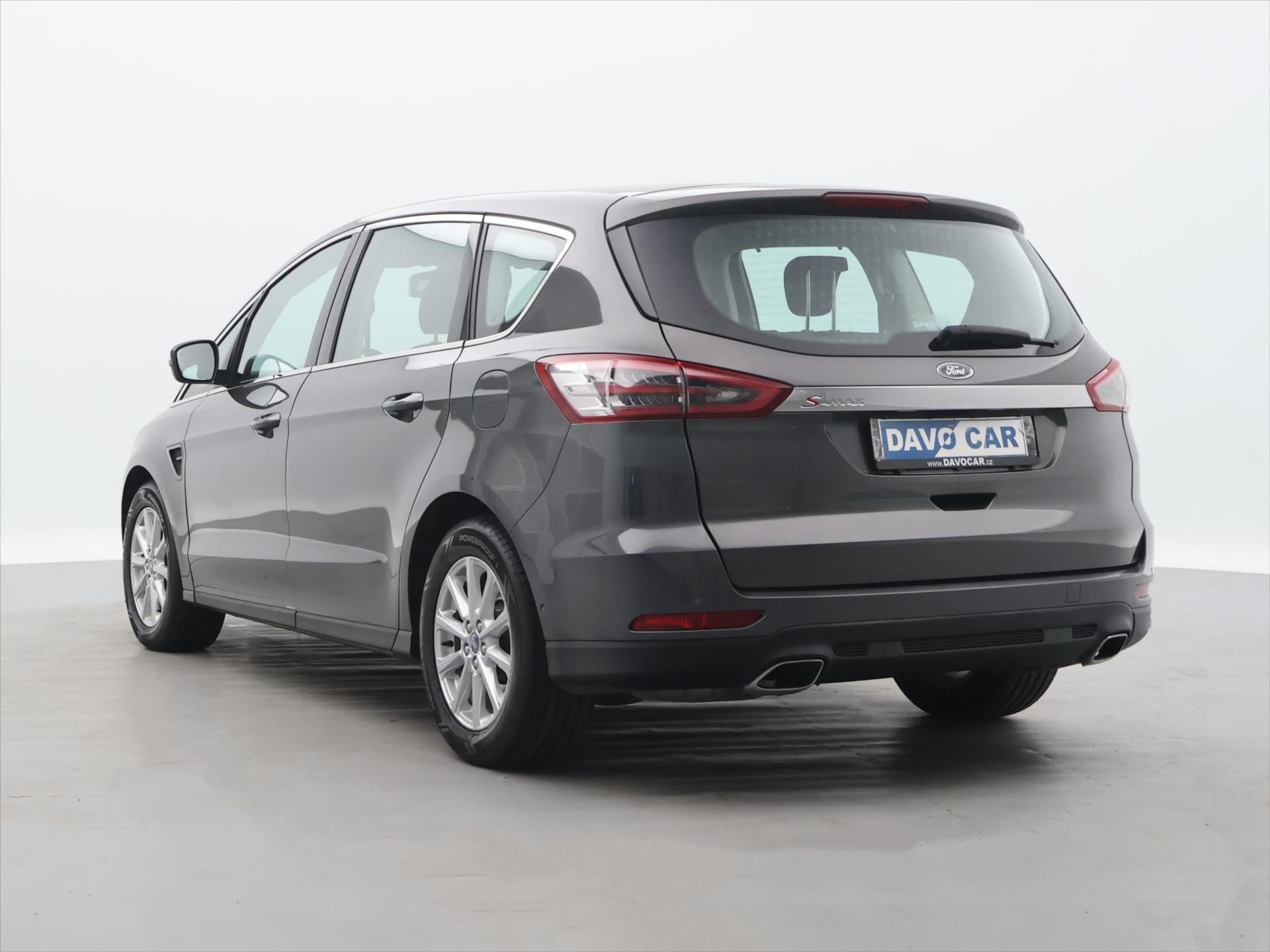 Ford S-MAX, 2,0 TDCI 132kW Titanium - fotka 5