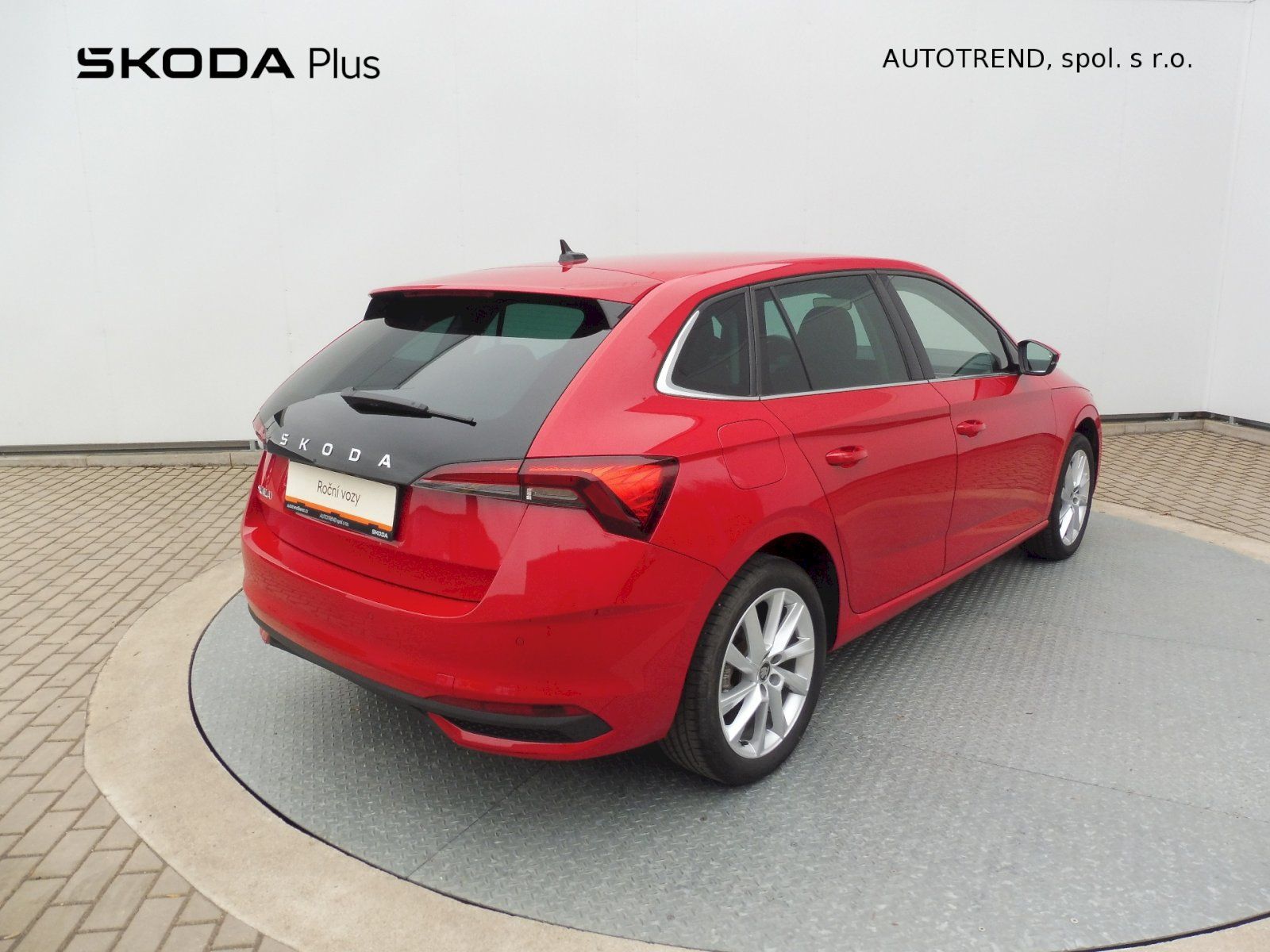 Škoda Scala, Top Selection 1,0 TSI 85kW DSG - fotka 2