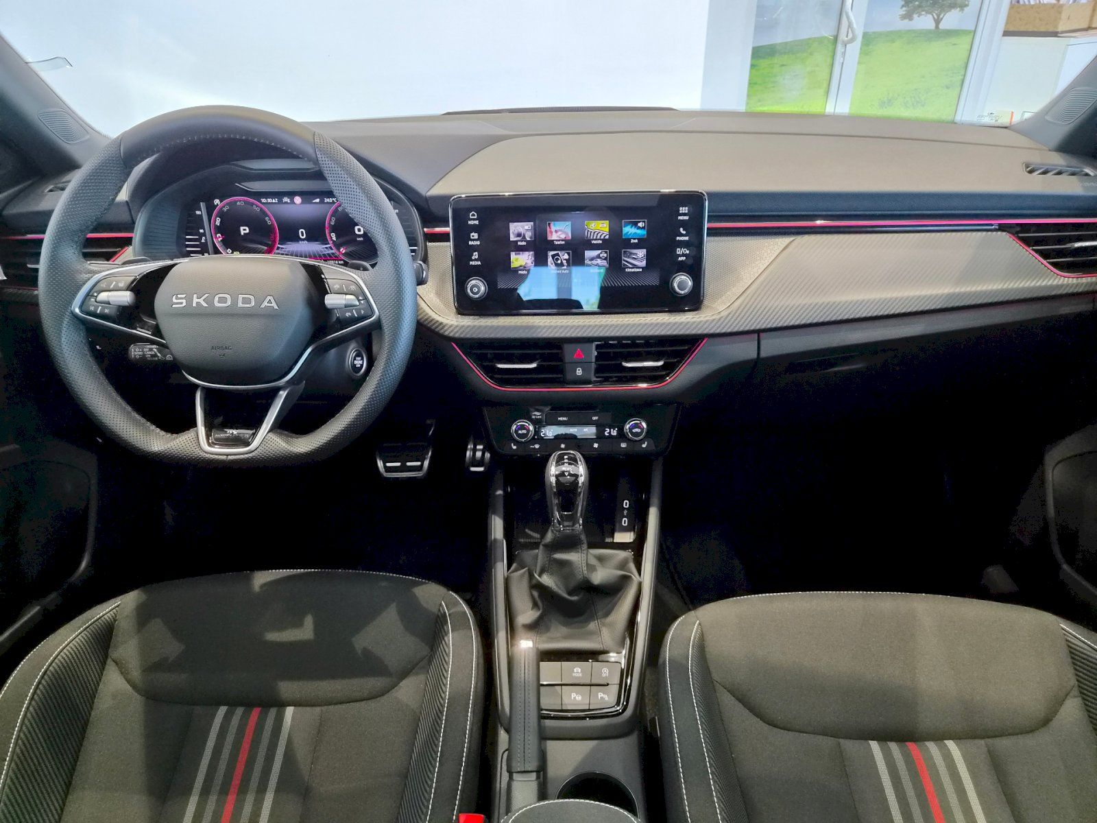 Škoda Kamiq, DSG 1,0 TSI / 85 kW Monte Carl - fotka 5