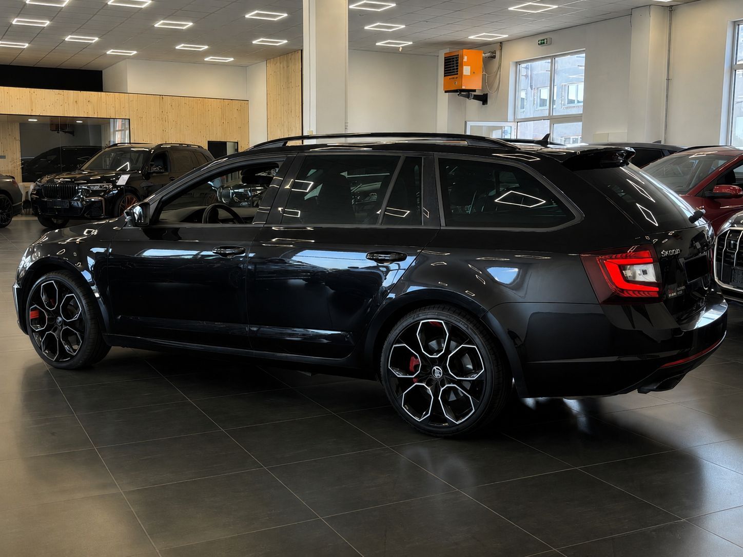 Škoda Octavia, RS, ČR, DSG, LED, NAVI., SERVI - fotka 4