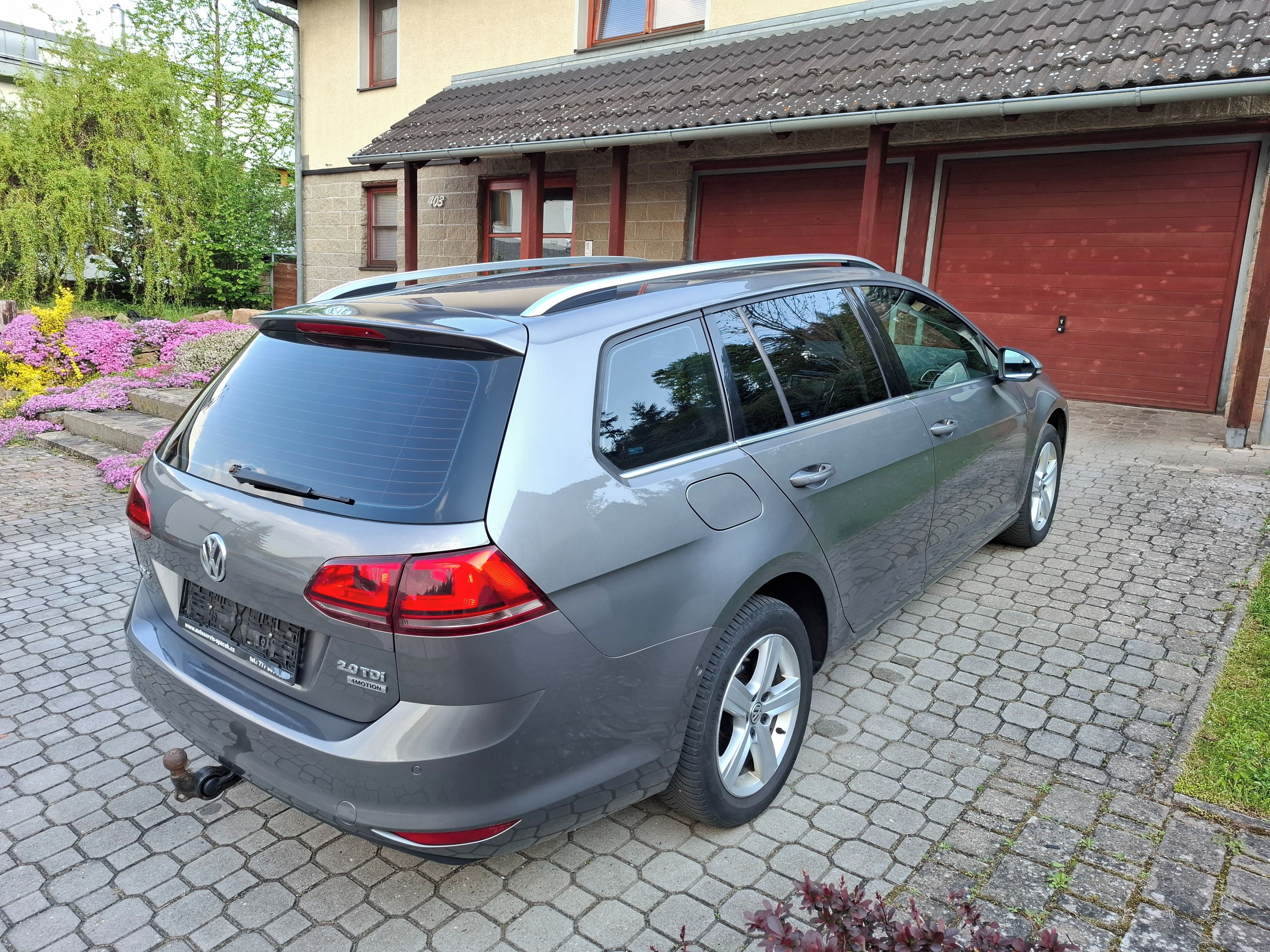 Volkswagen Golf, 2.0 tdi 4 motion highline xeno - fotka 5