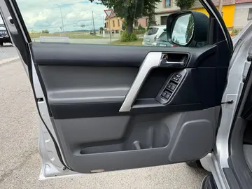 Auto 7