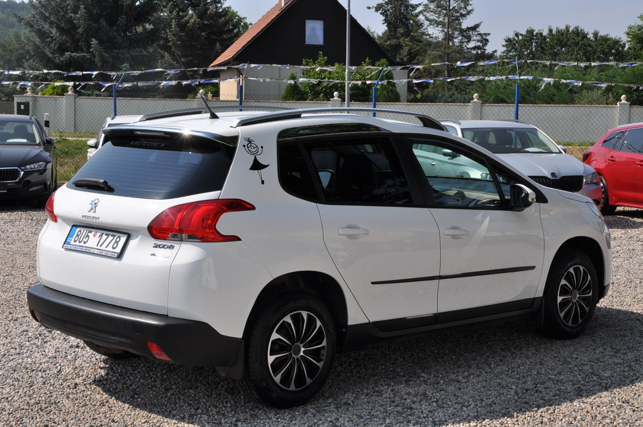Peugeot 2008, 1.6VTi 88kW - fotka 3