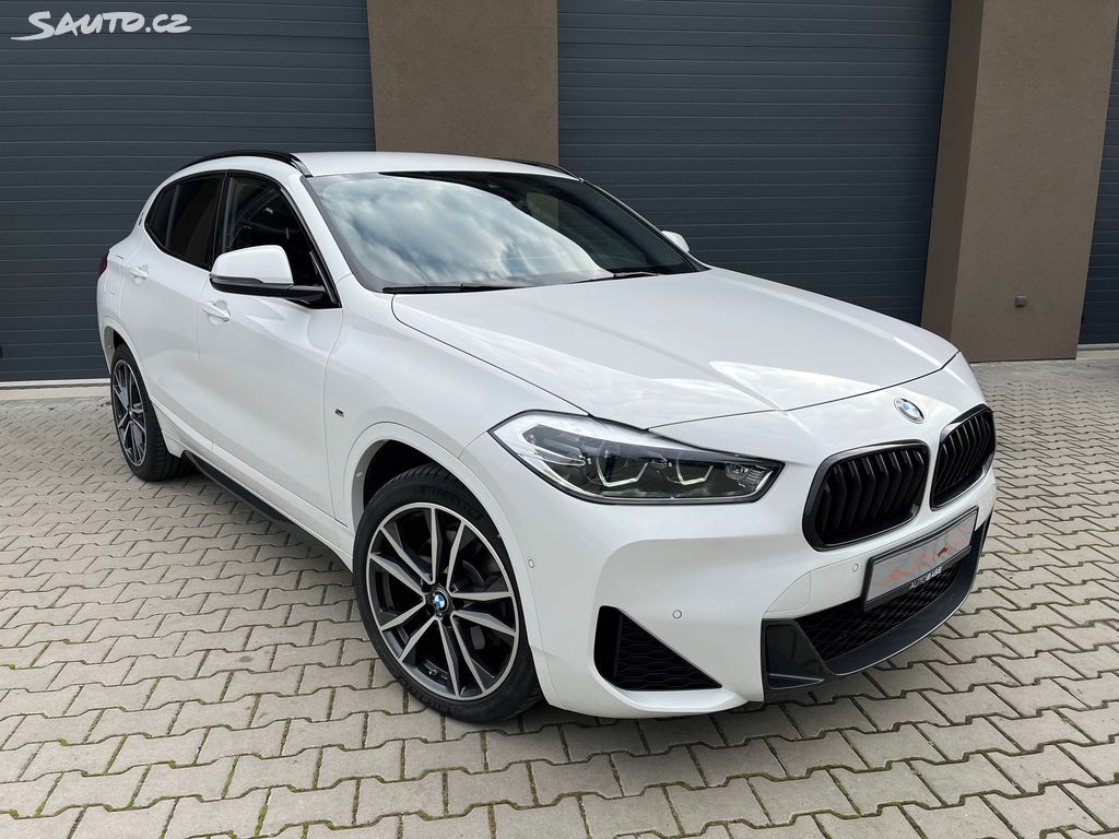 BMW X2, 2,0xD M-packet 140Kw,TZ,head-u