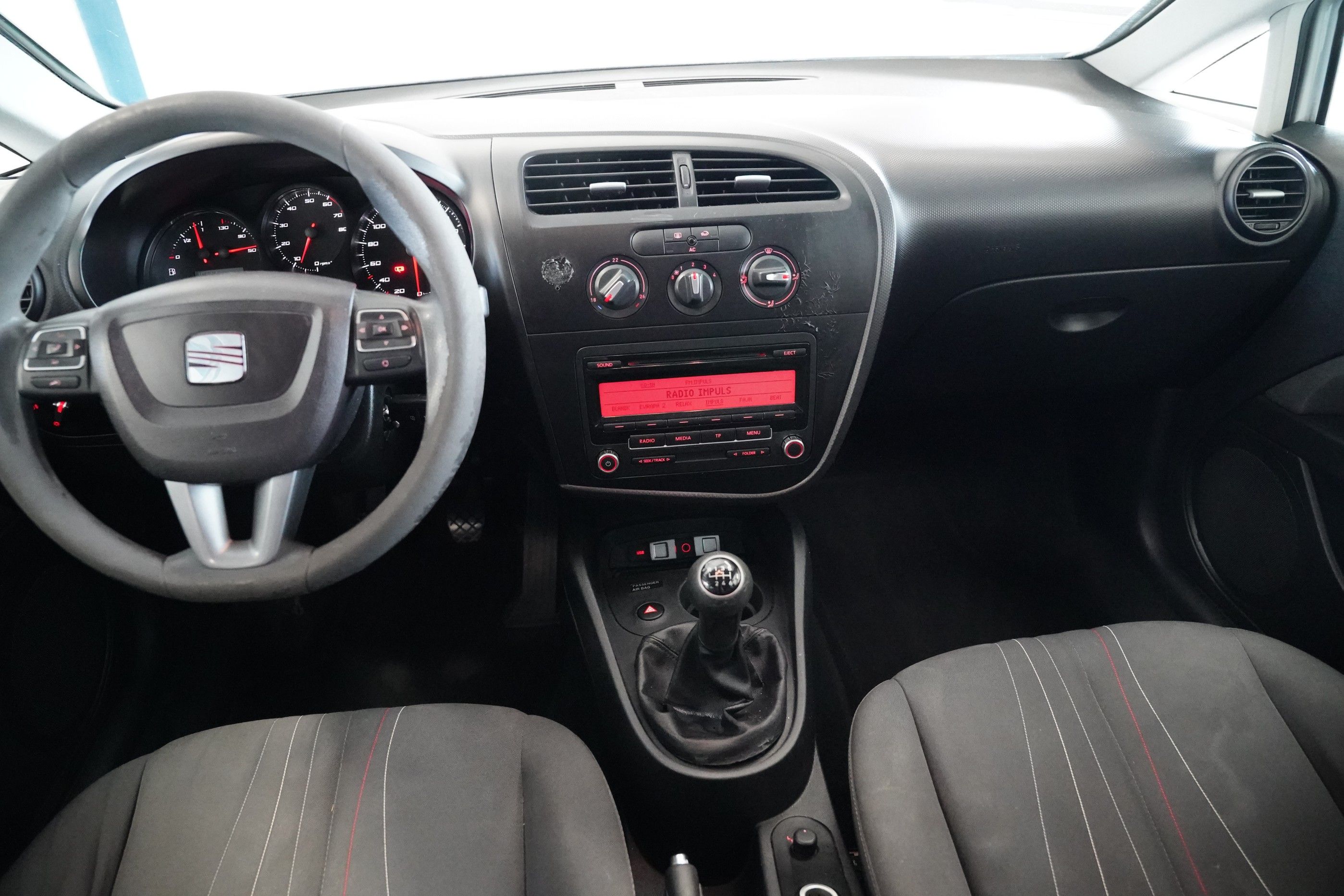 Seat Leon, 1.2 TSI 77 kW Reference - fotka 6
