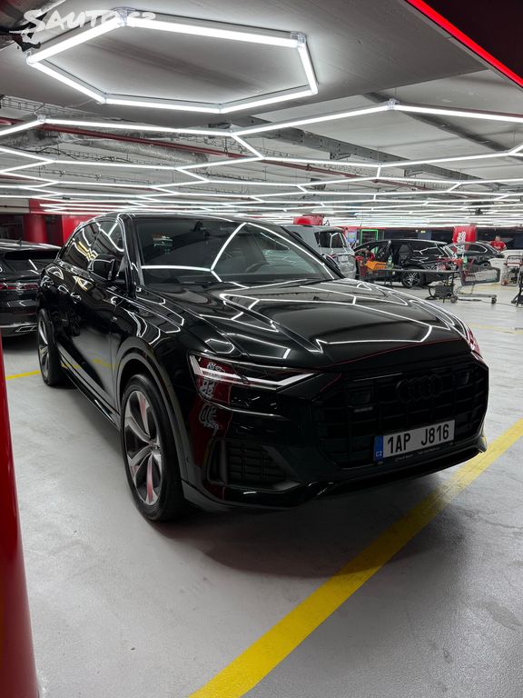 Audi Q8, DPH