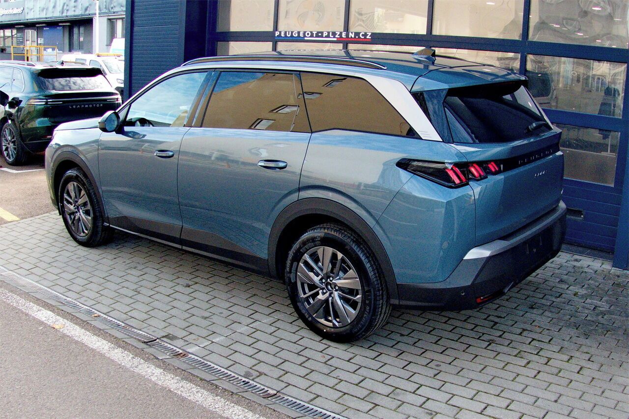 Peugeot 5008, BUSINESS Hybrid 145 e-DCS6 - fotka 2