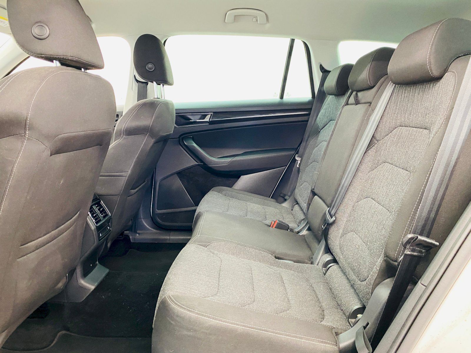 Škoda Kodiaq, 2.0 TDI DSG 140kW 4x4 Style - fotka 6