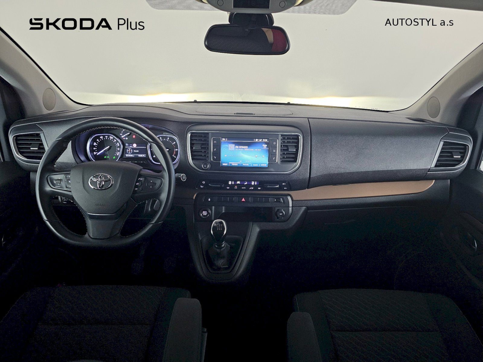 Toyota Proace Verso, 2.0D 106kW FAMILY 8S WEBASTO - fotka 5