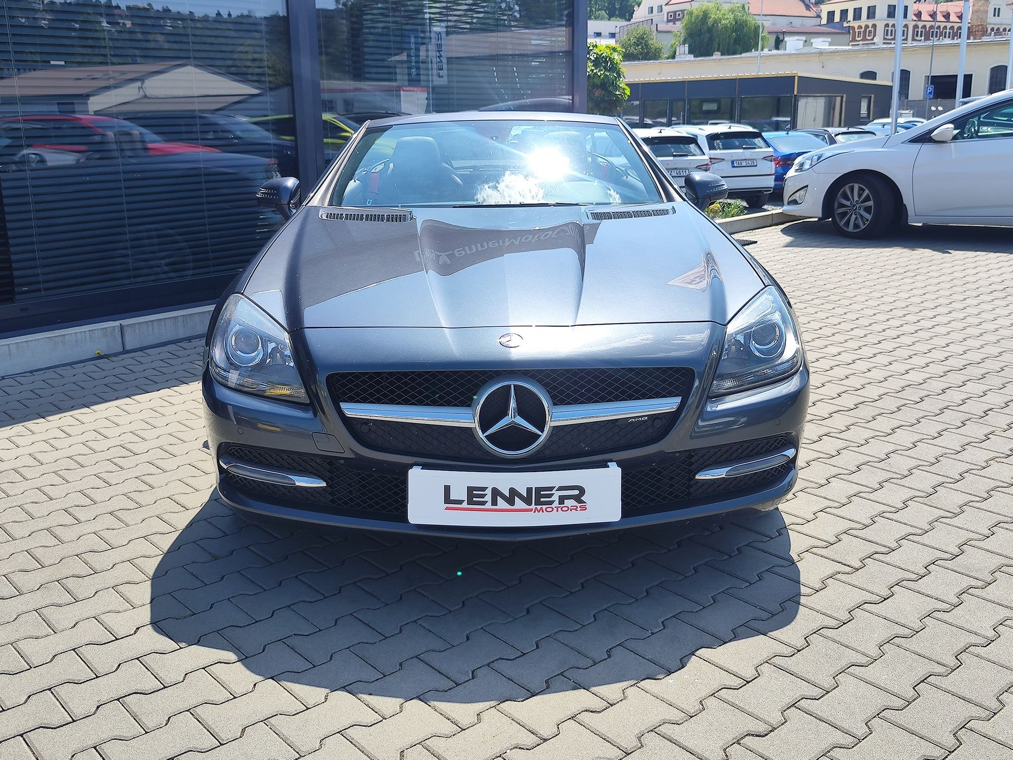Mercedes-Benz SLK, 250 CDI/150kW AMG55 Cabrio - fotka 4