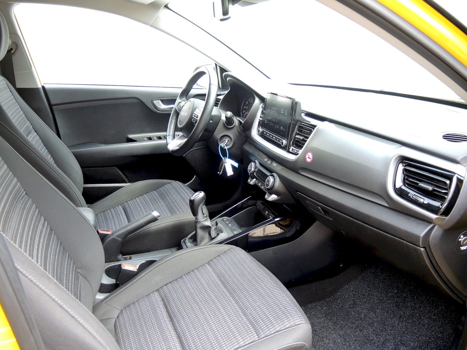 Kia Stonic, 1.0 T-GDI - fotka 6