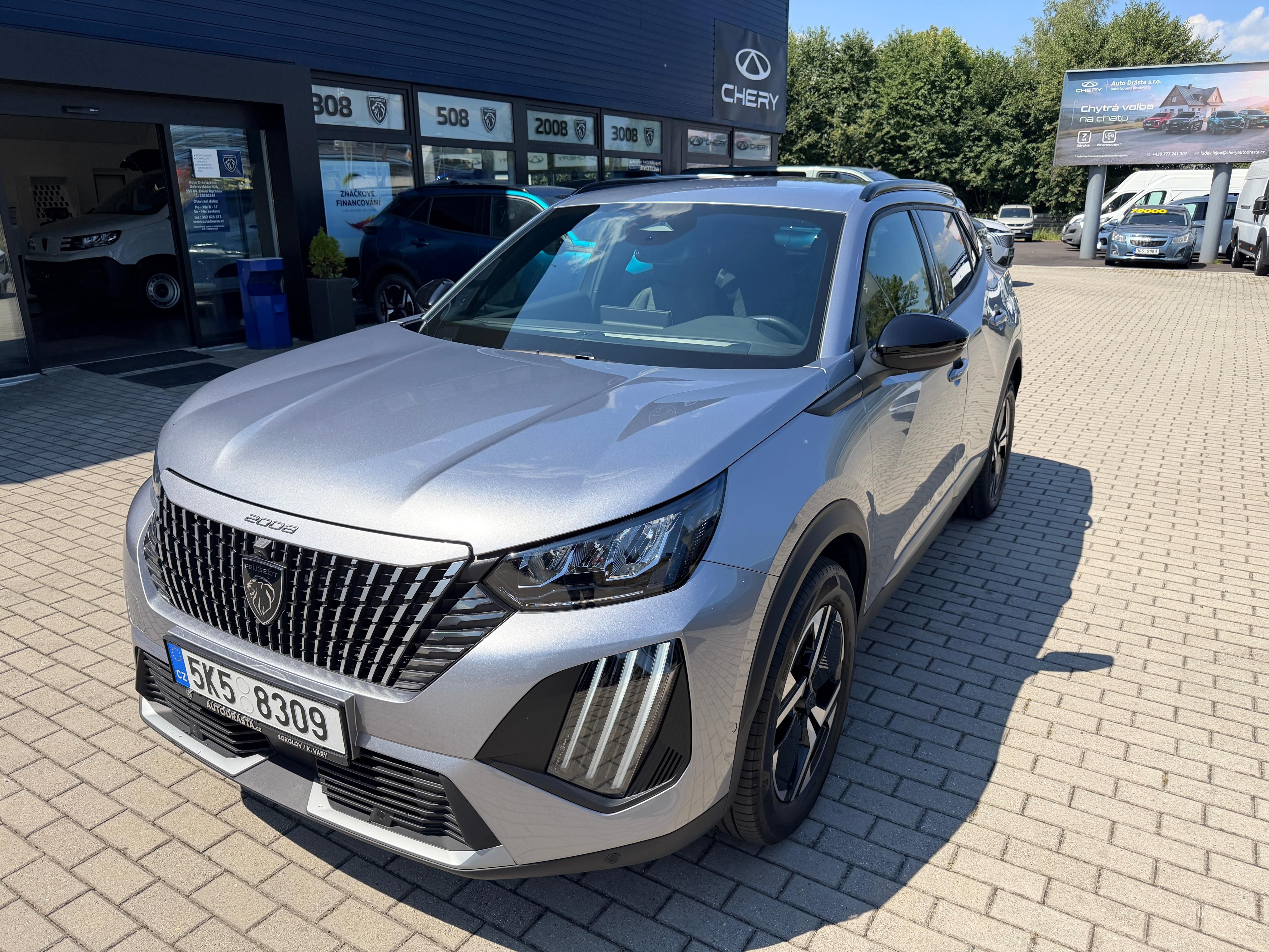 Peugeot 2008, ALLURE Hybrid 110 e-DCS6 - fotka 2