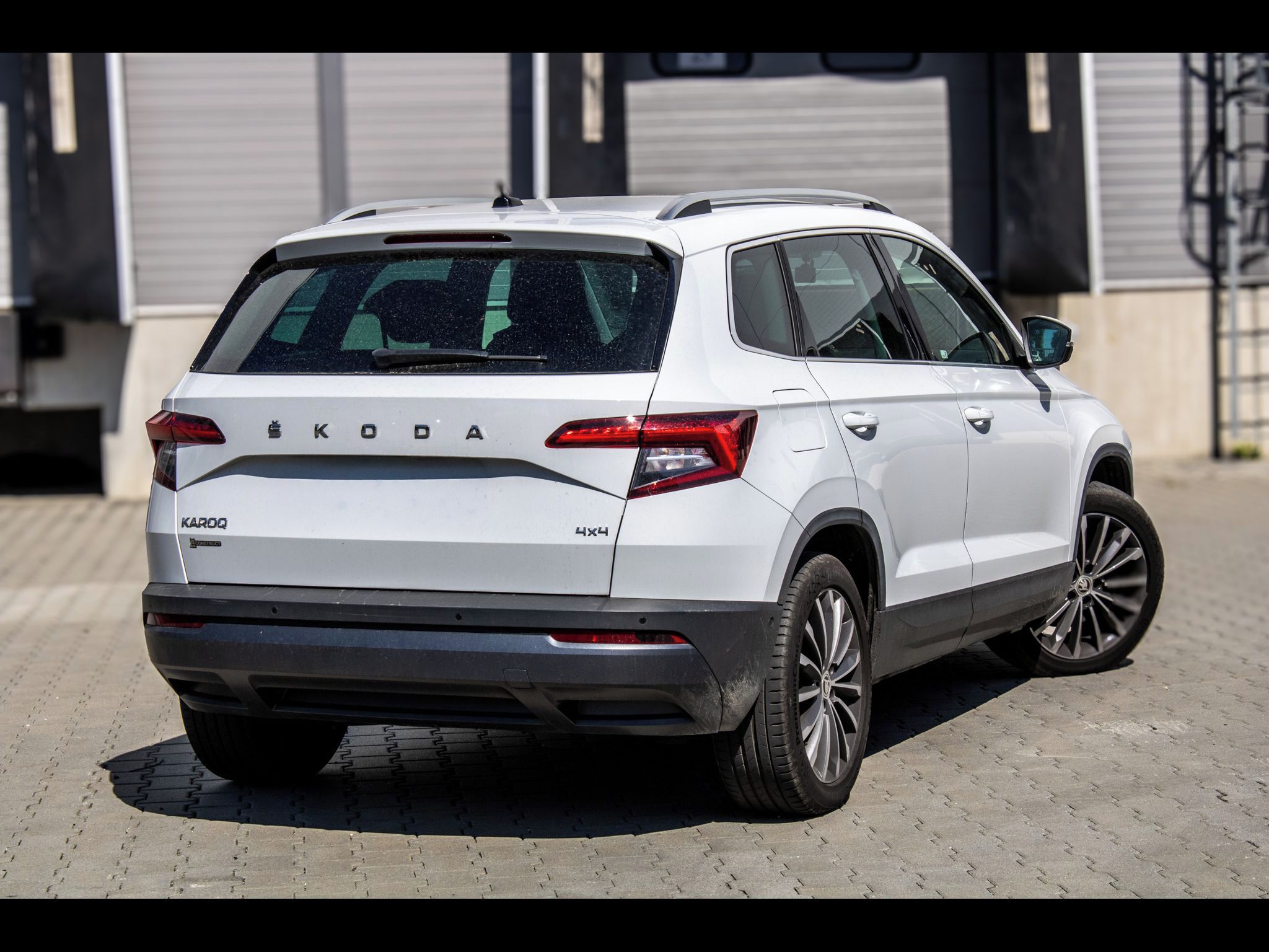 Škoda Karoq, 2.0 TDi DSG 4x4 Style Plus Web - fotka 4
