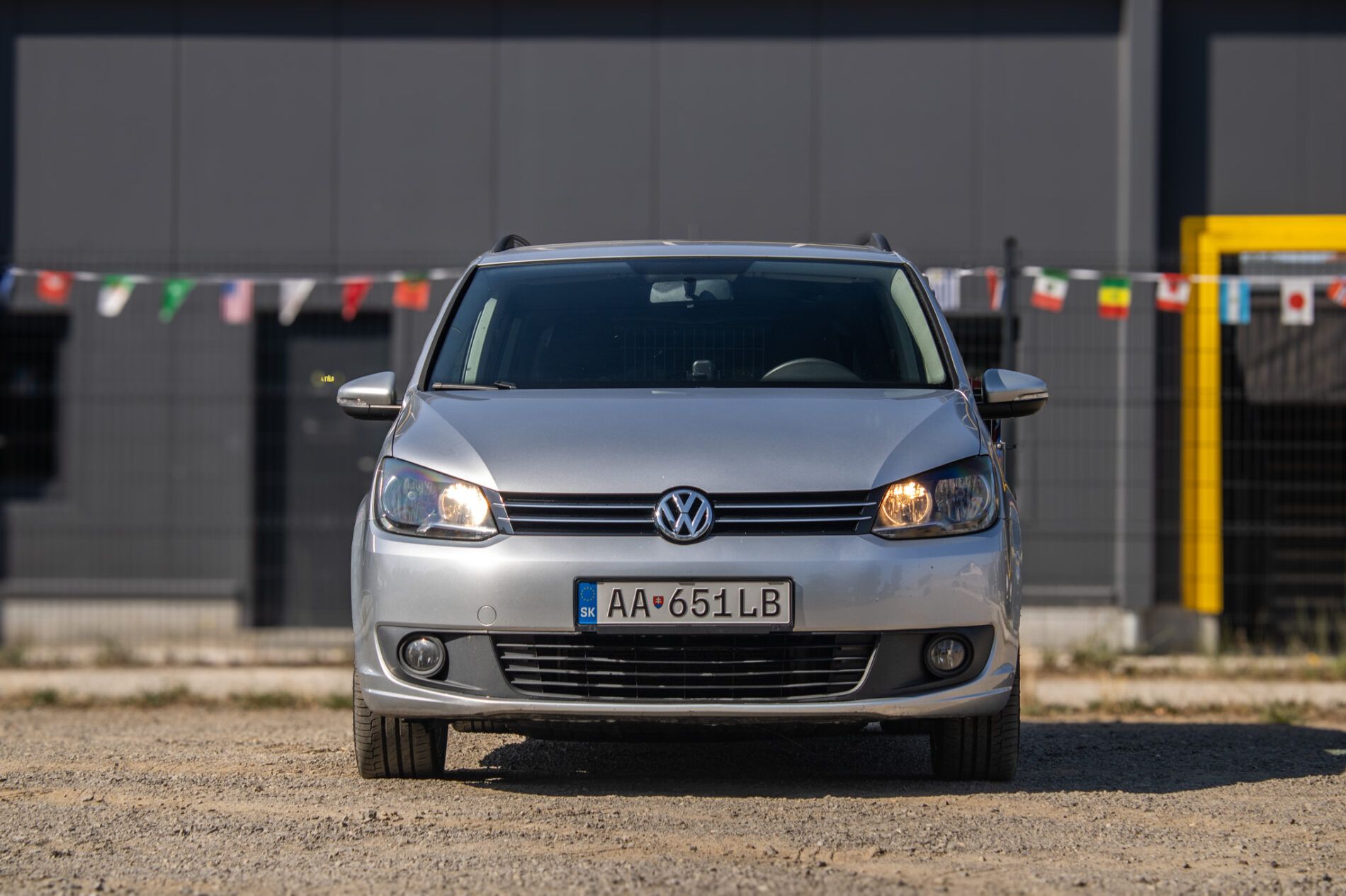 Volkswagen Touran - fotka 2