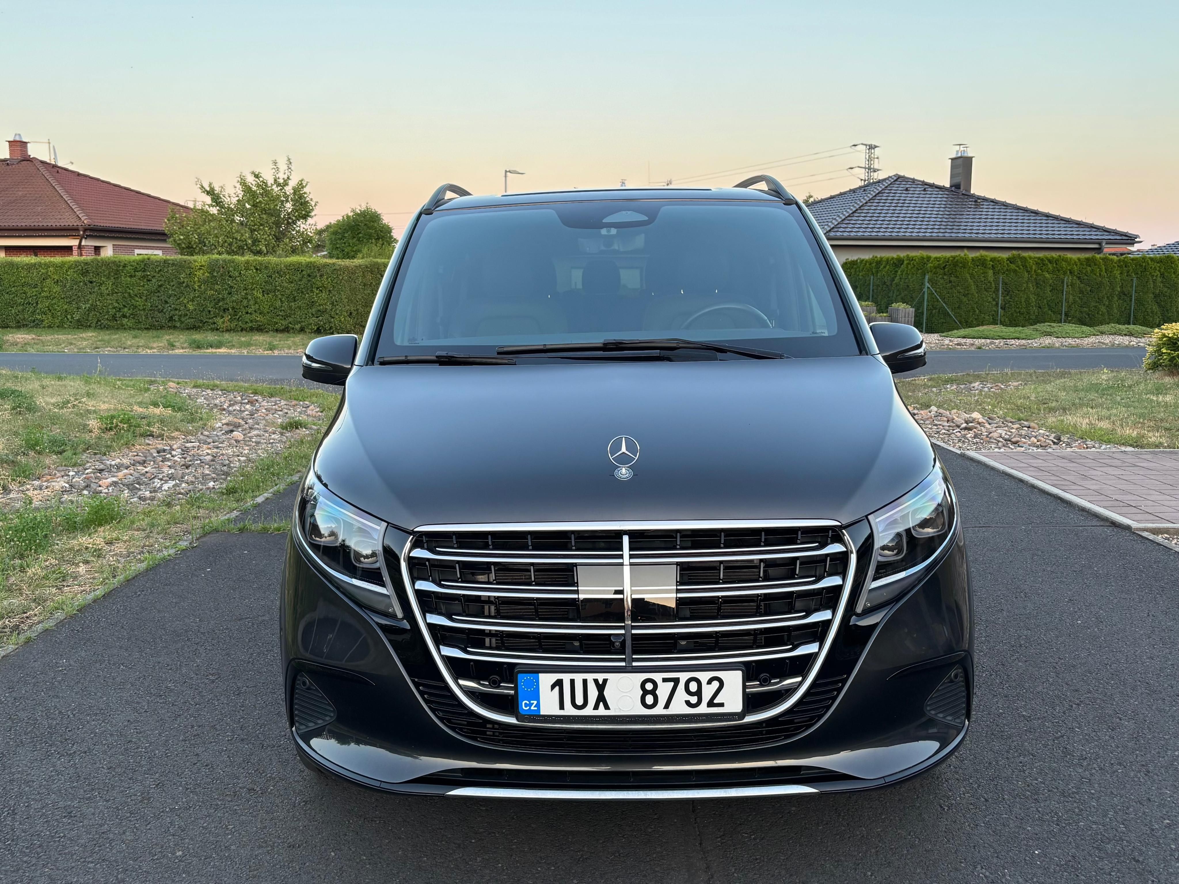 Mercedes-Benz Třídy V, 300d Exclusive 4Matic - fotka 3