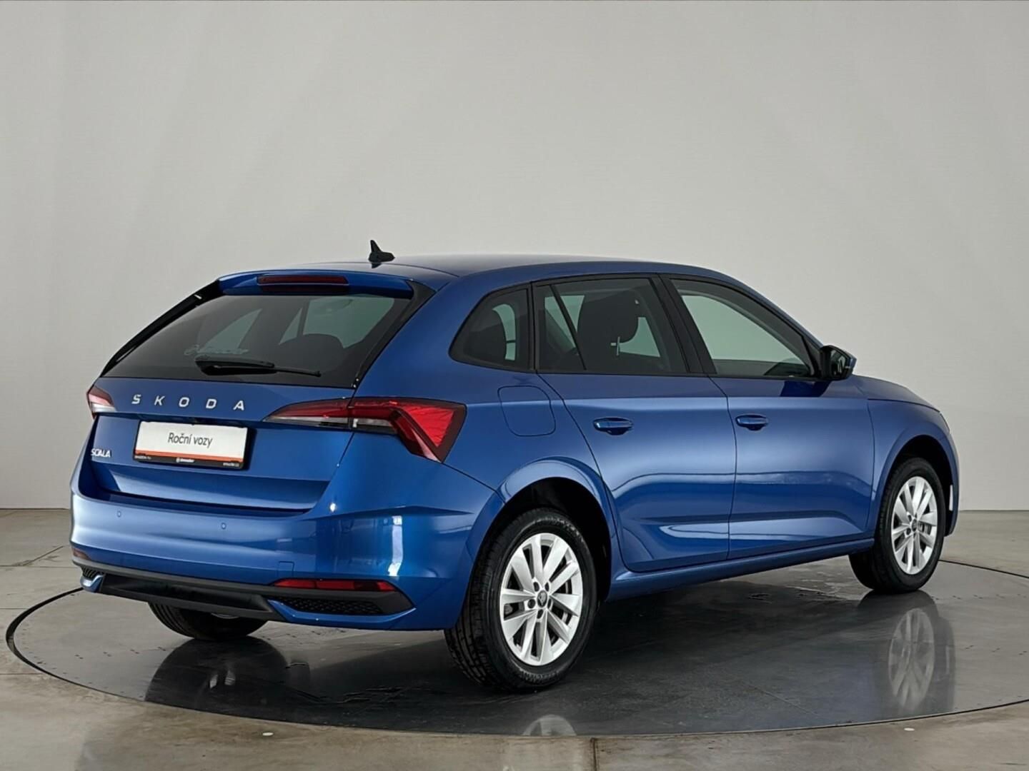 Škoda Scala, 1.0 TSI / 85 kW Selection - fotka 2
