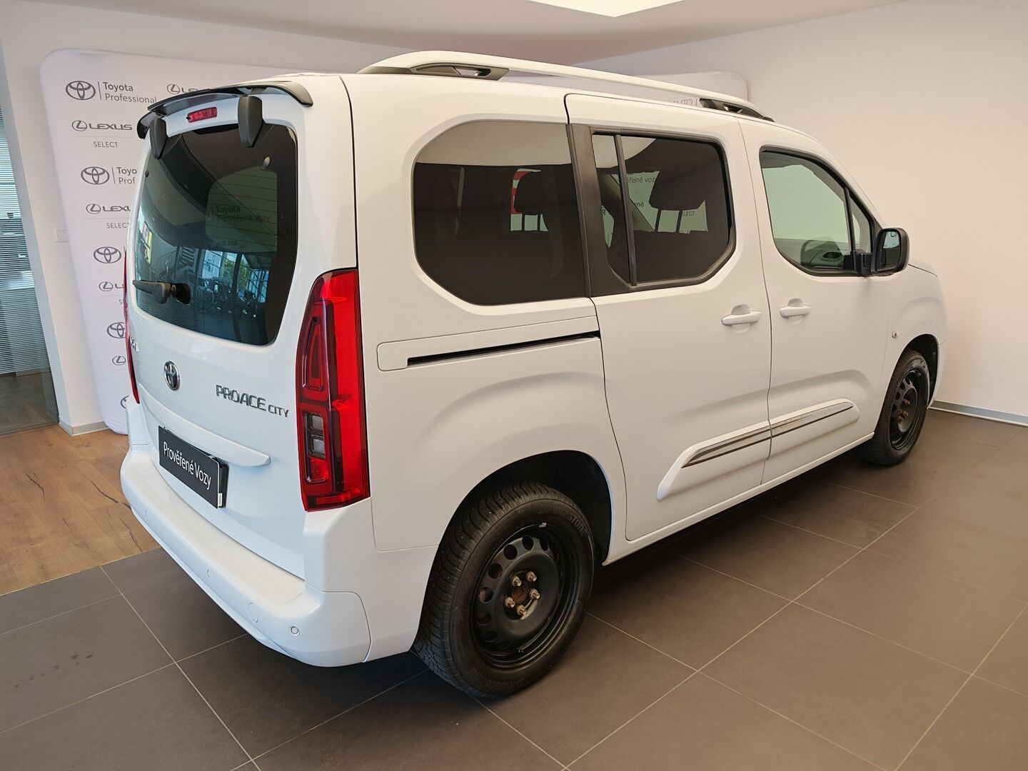 Toyota Proace City Verso - fotka 4