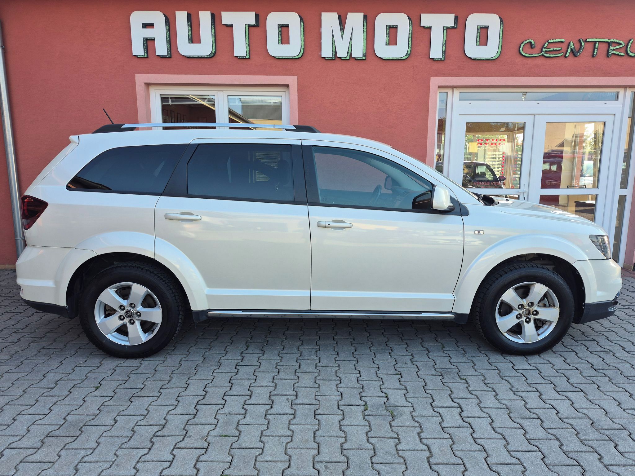 Fiat Freemont, 2.0 Multijet 125kw Cross - fotka 5