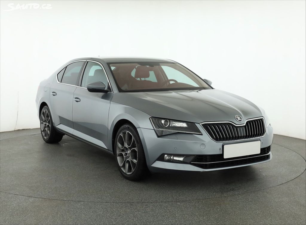 Škoda Superb, 2.0 TDI, Style, NOVÁ CENA