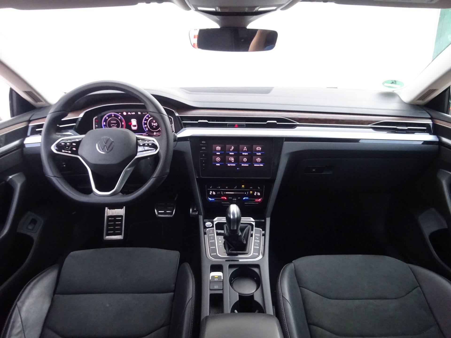 Volkswagen Arteon, 2,0TDi /110kW DSG Elegance - fotka 5