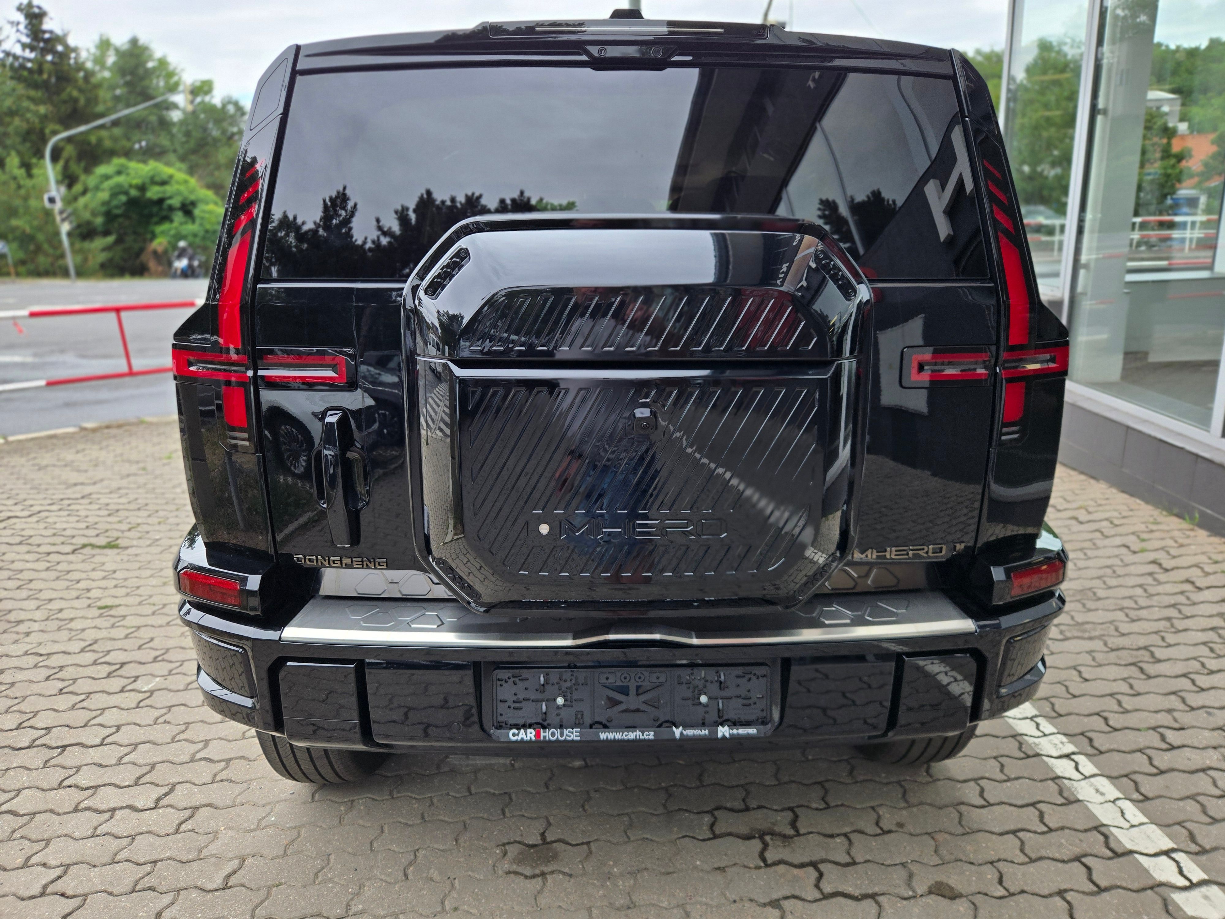 Dongfeng, M-HERO 817 E1+a  PHREV 4x4 - fotka 6