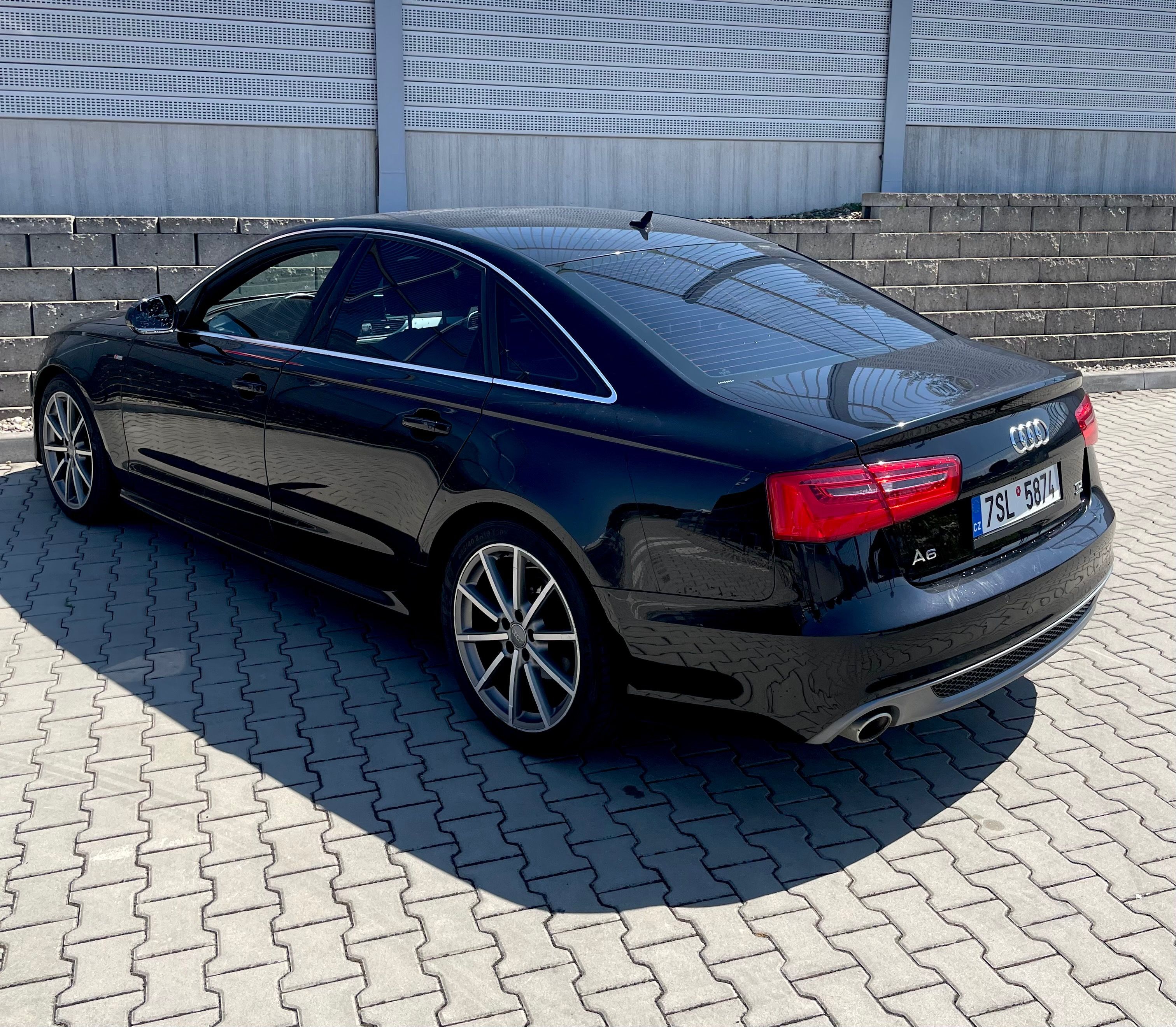 Audi A6, 3,0Tdi 150kw, Quattro,3xS line - fotka 4