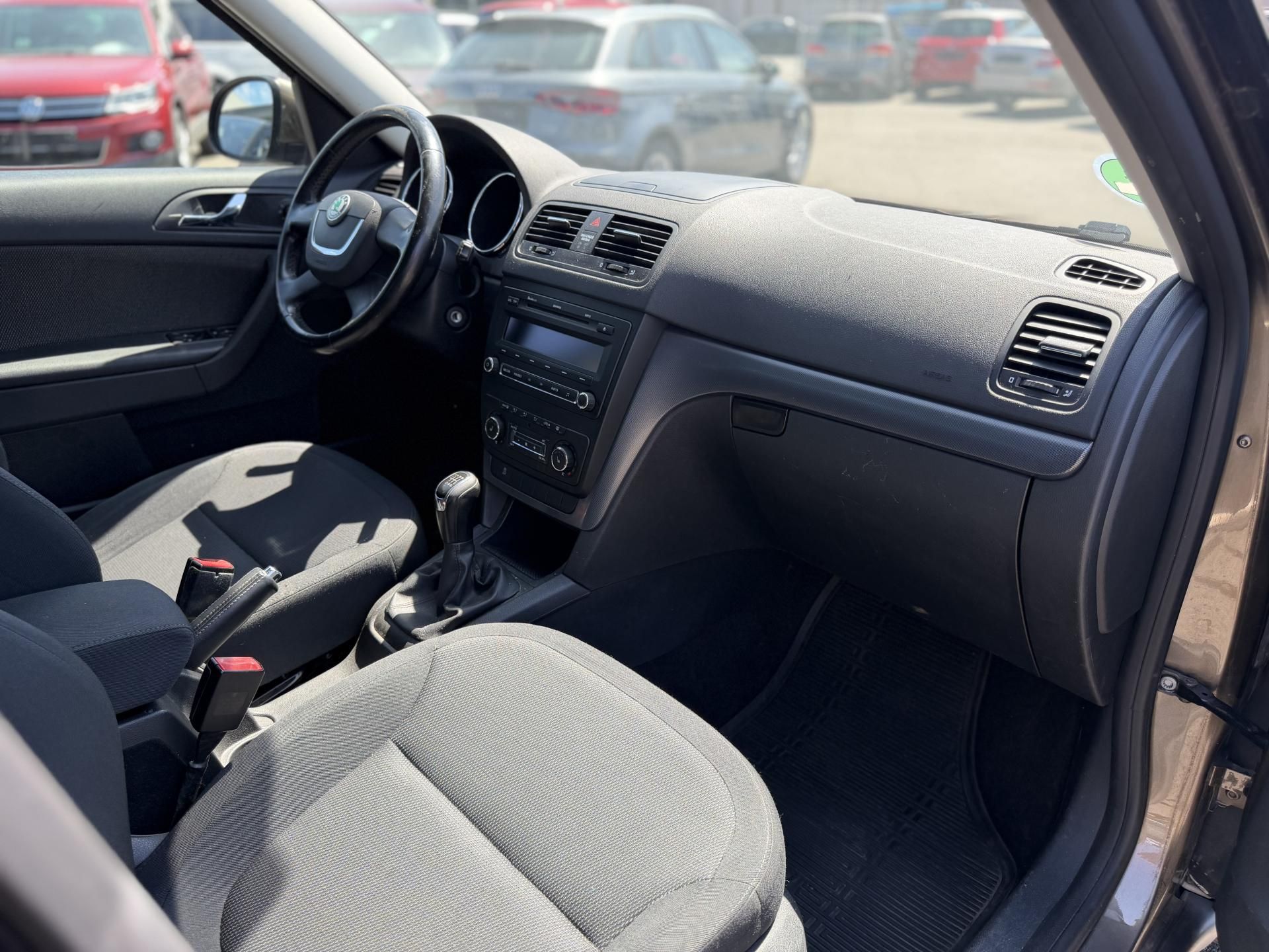 Škoda Yeti, 1.4 Tsi, 90kw, TAŽNÉ, - fotka 6