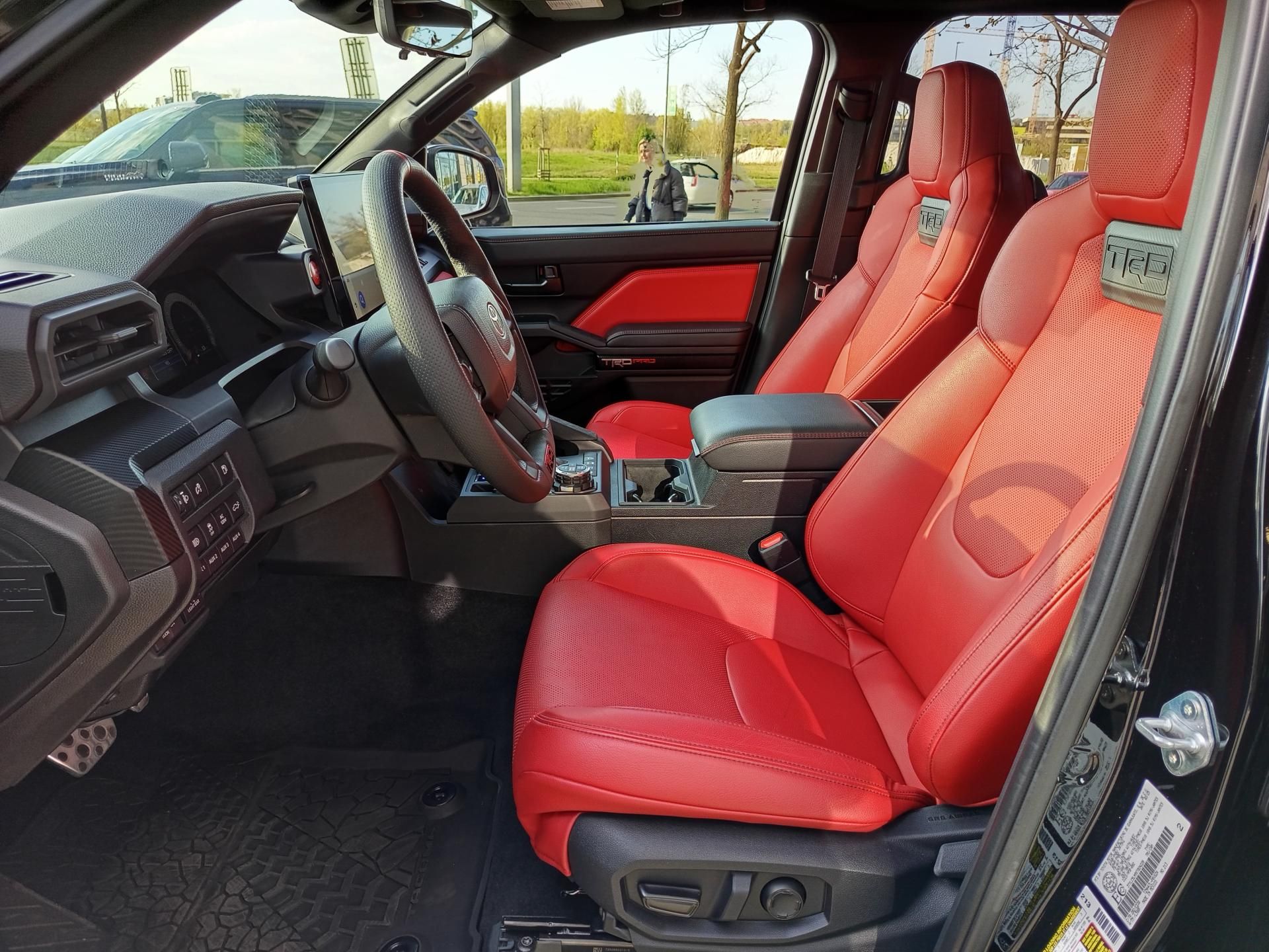 Toyota Tacoma, TRD PRO, na cestě do ČR - fotka 4