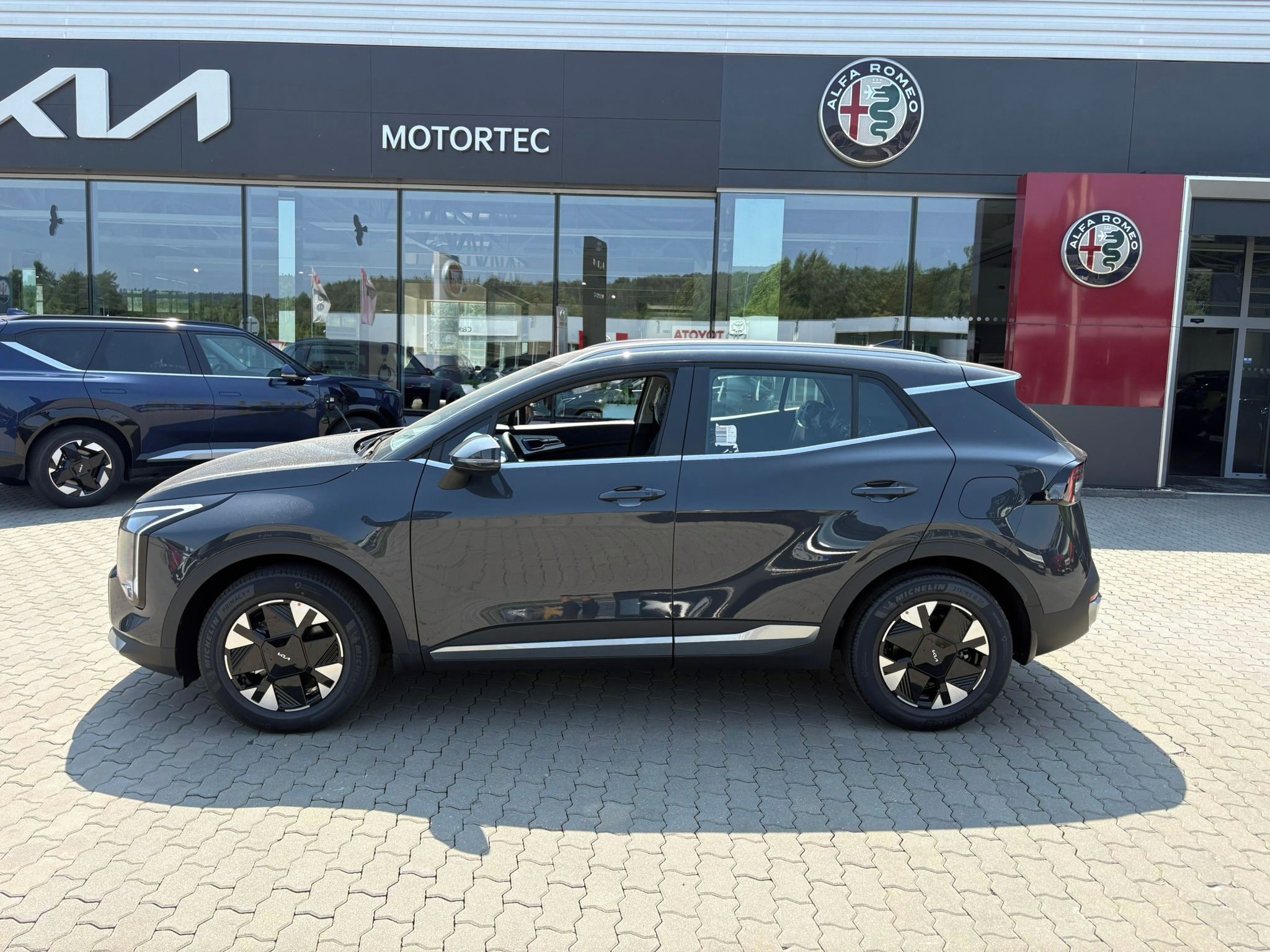 Kia Sportage, 1,6 T-GDi GPF 4x2 EXCLUSIVE (2 - fotka 4