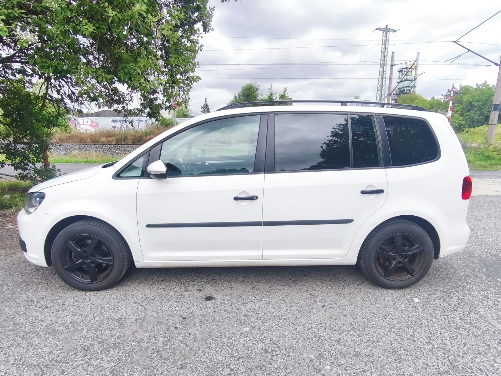 Volkswagen Touran, Volkswagen Touran 1.6 TDI 77kw - fotka 4