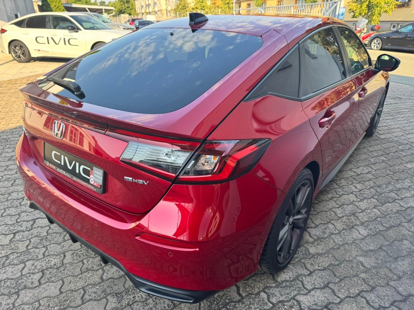 Honda Civic, 2.0 e:HEV SPORT MR2027 - fotka 4