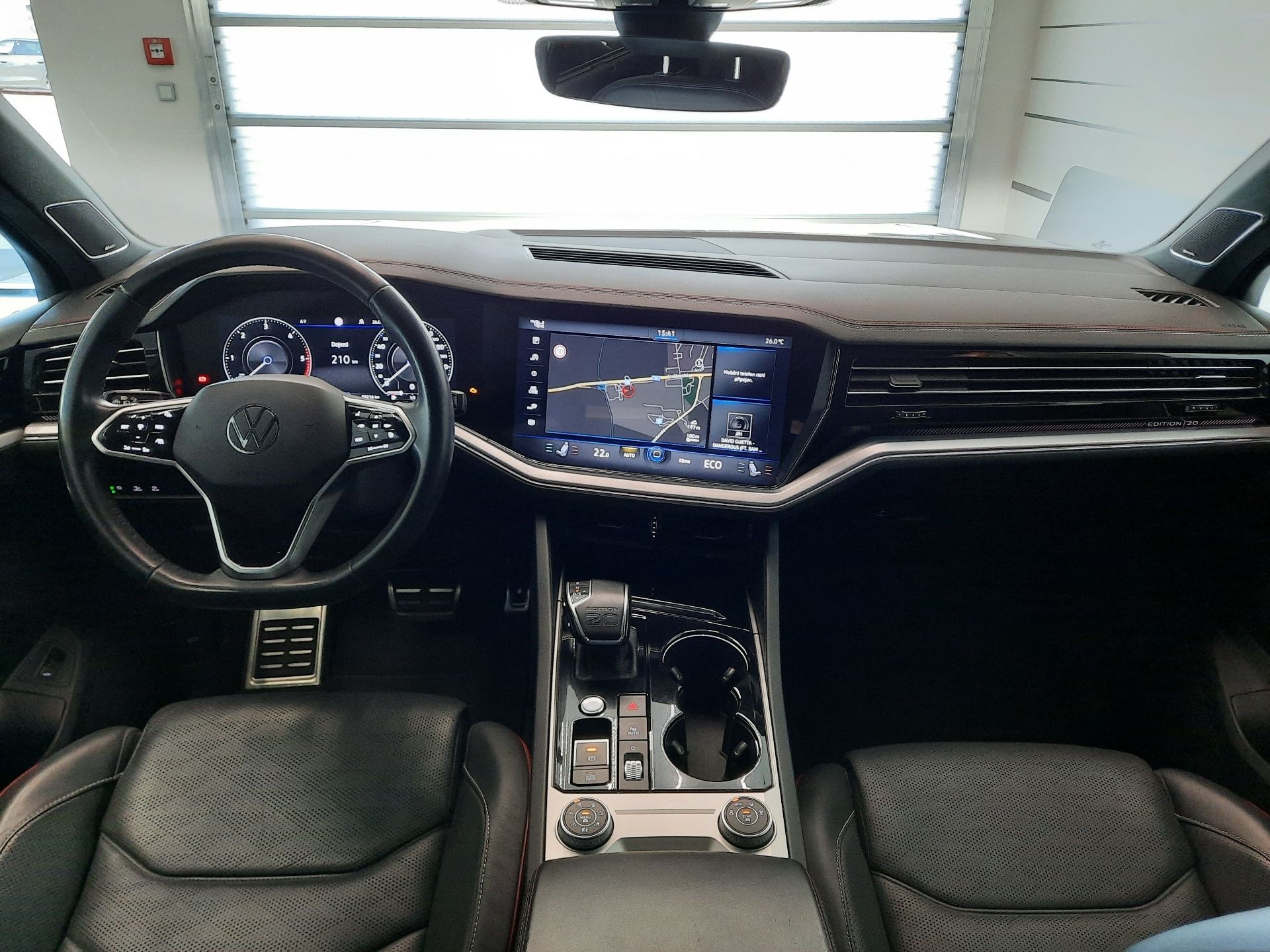 Volkswagen Touareg, R-Line 3.0 TDI 4Motion Edition - fotka 5