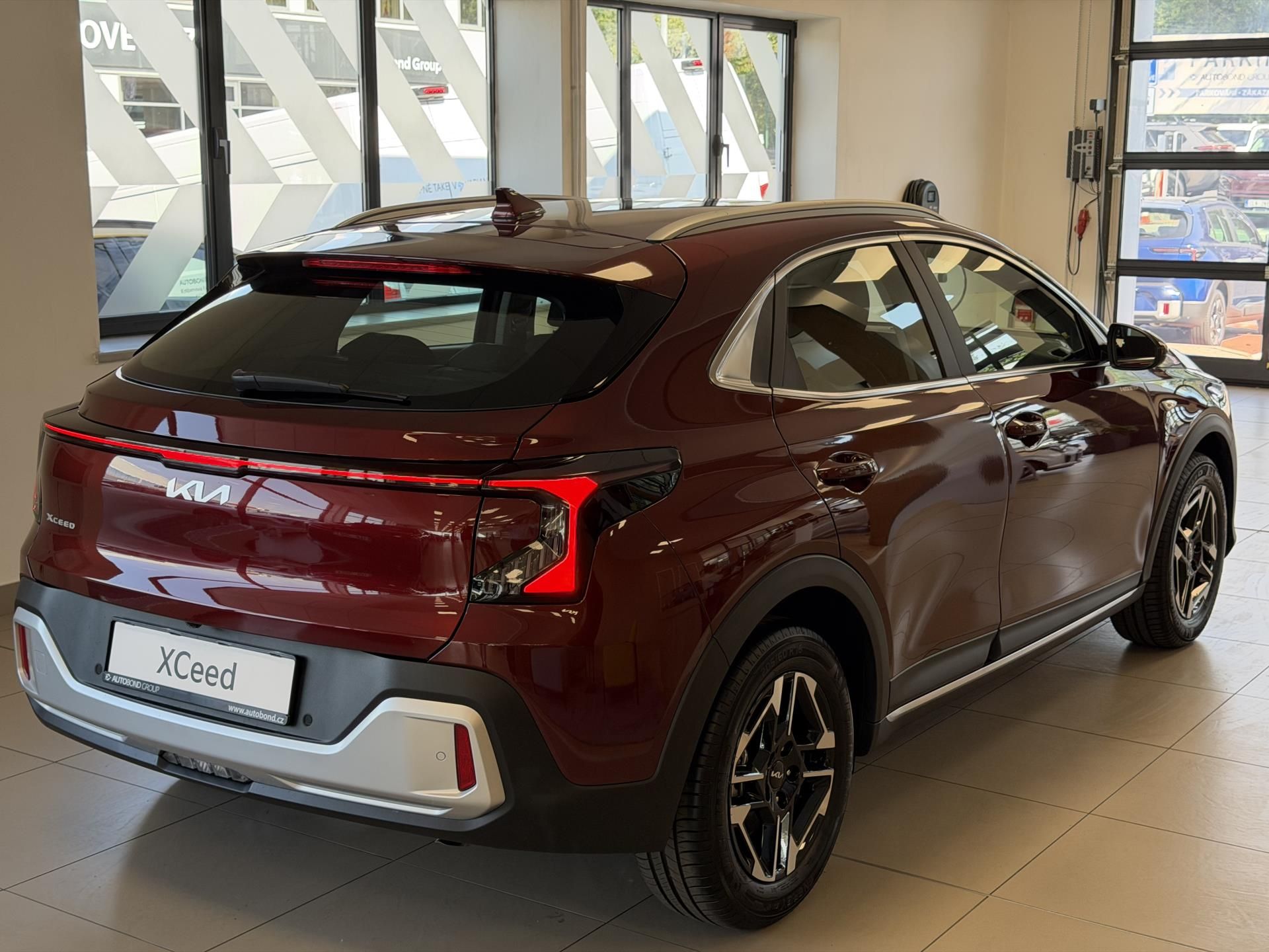 Kia XCee´d, 1,0 T-GDi - fotka 3