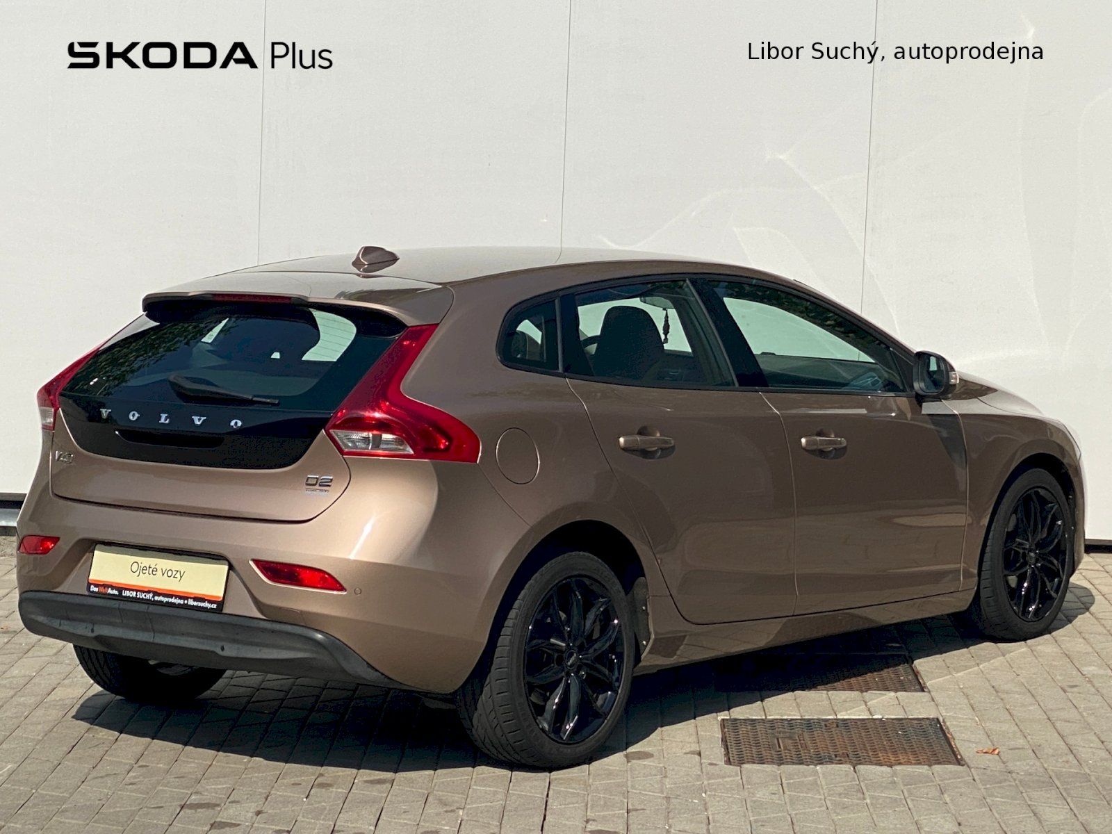 Volvo V40, 2. gen D2 1.6 84 kW Kinetic - fotka 2