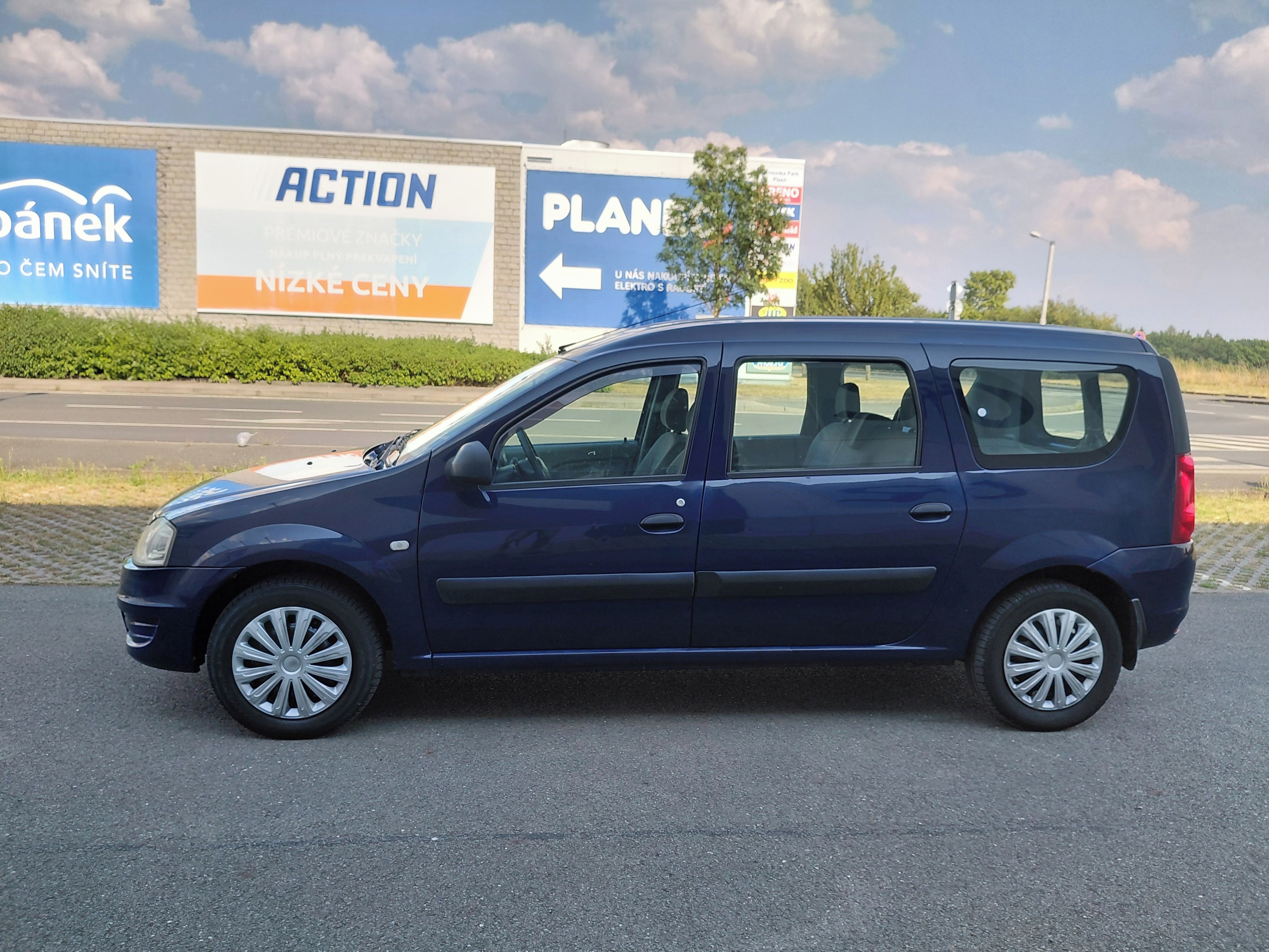 Dacia Logan, 1.4i 55KW SPOLEHLIVÉ,NOVÁ STK - fotka 4