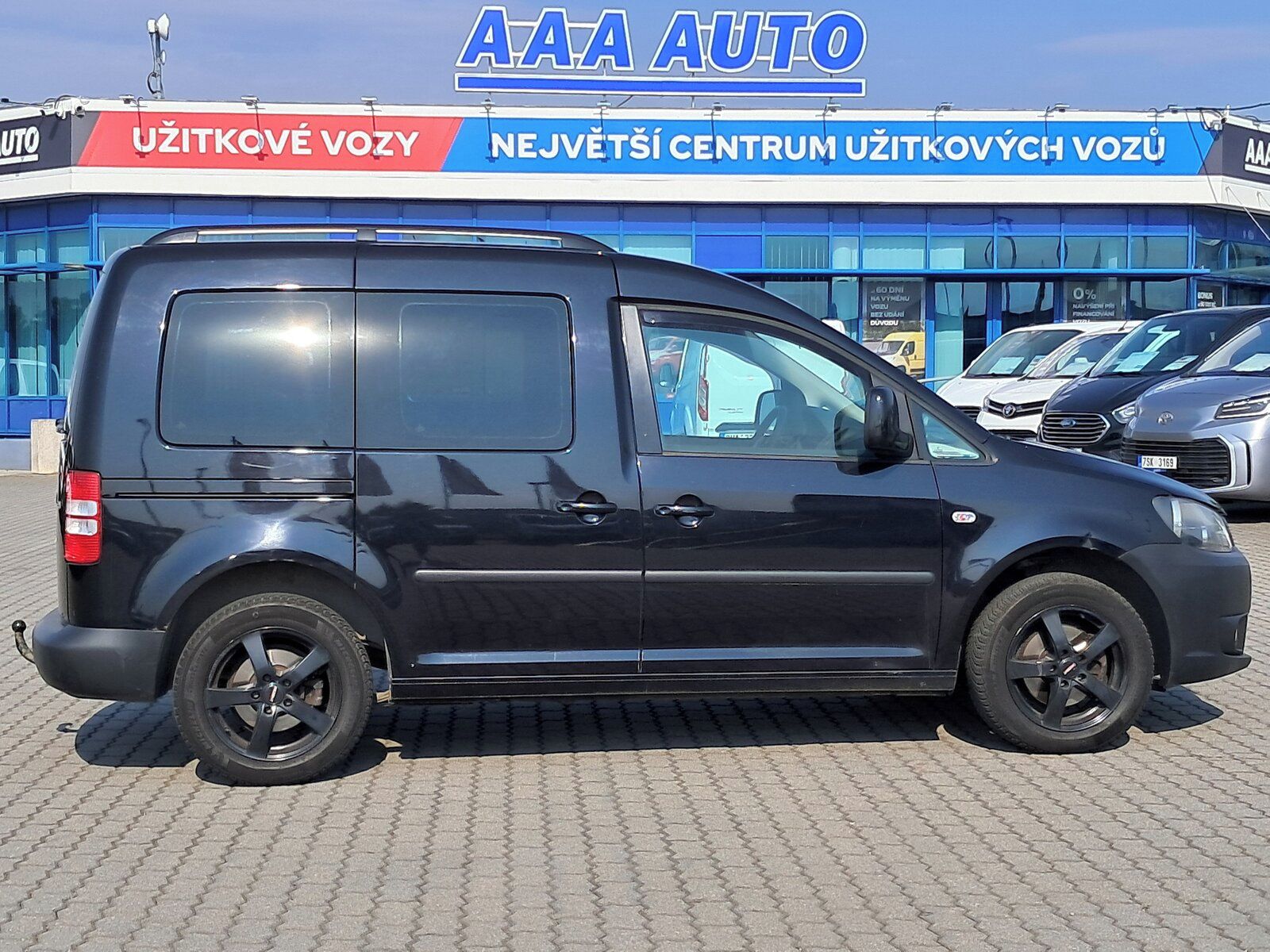 Volkswagen Caddy, 1.6 TDI, 7Míst, DPH, Tempomat - fotka 6