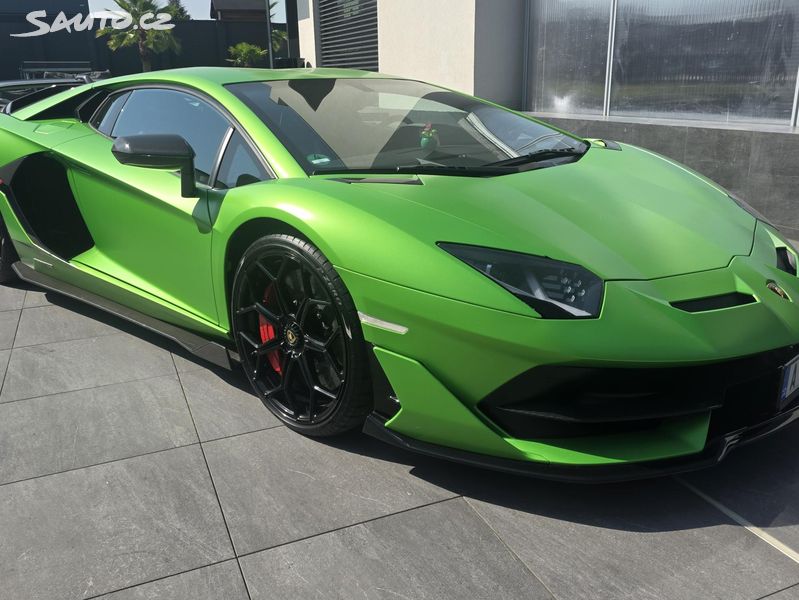 Lamborghini Aventador, SVJ MAT GREEN-CARBON-SERVIS