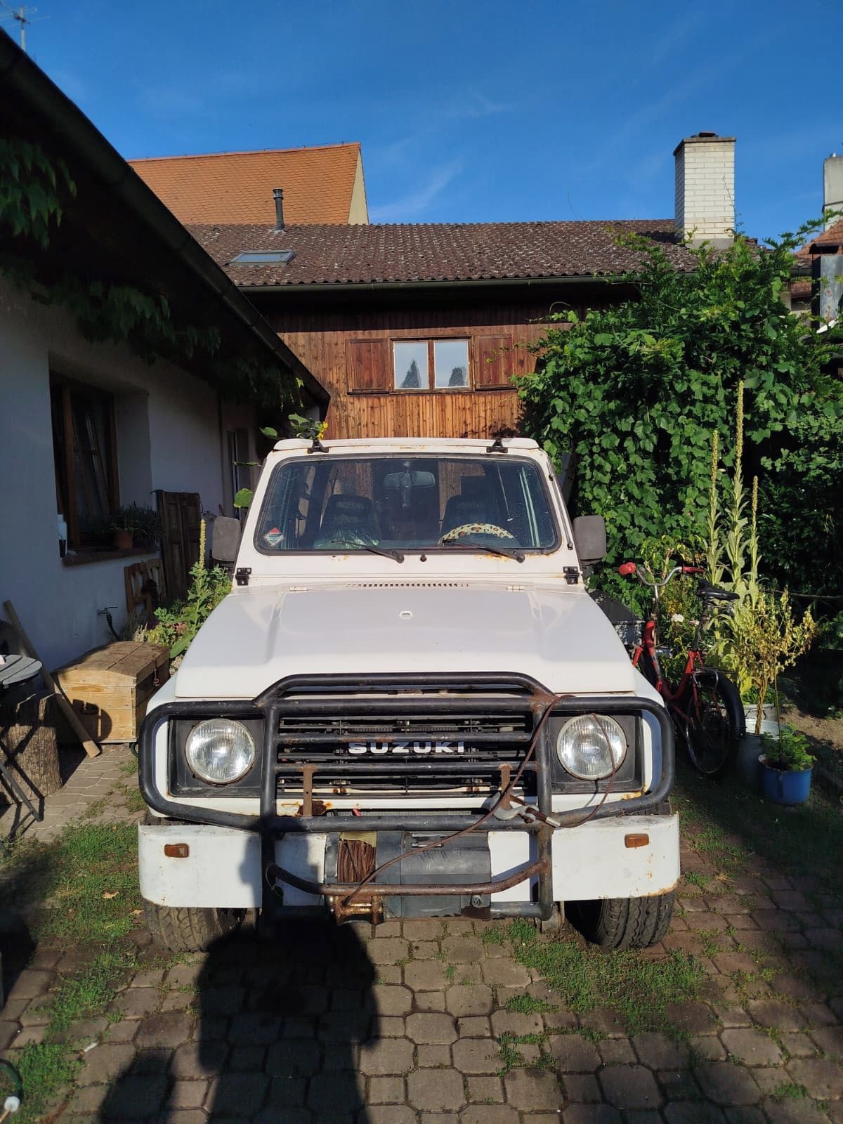 Suzuki Samurai, Sahara