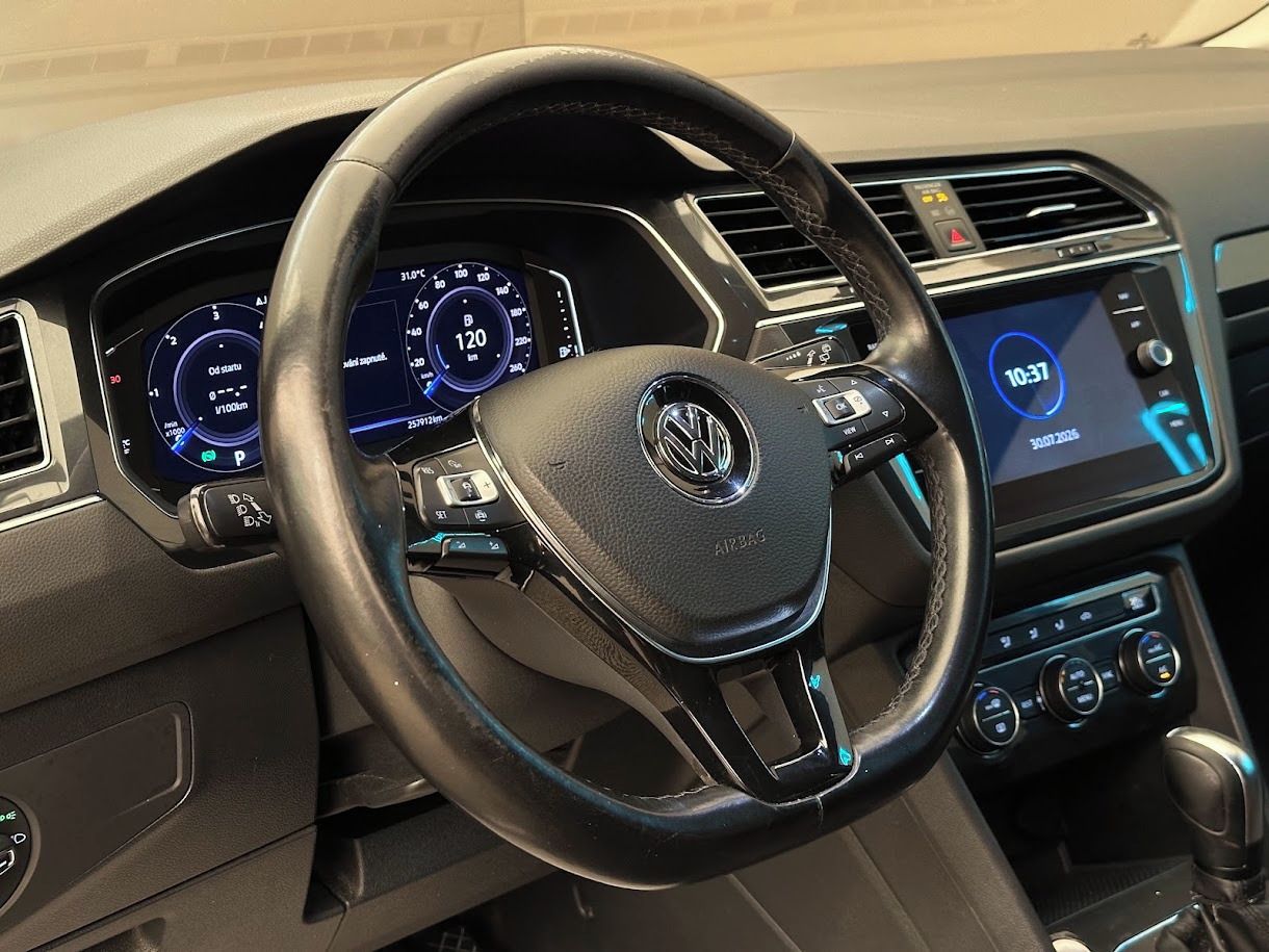 Volkswagen Tiguan Allspace, 2.0 TDI DSG keyless - fotka 6