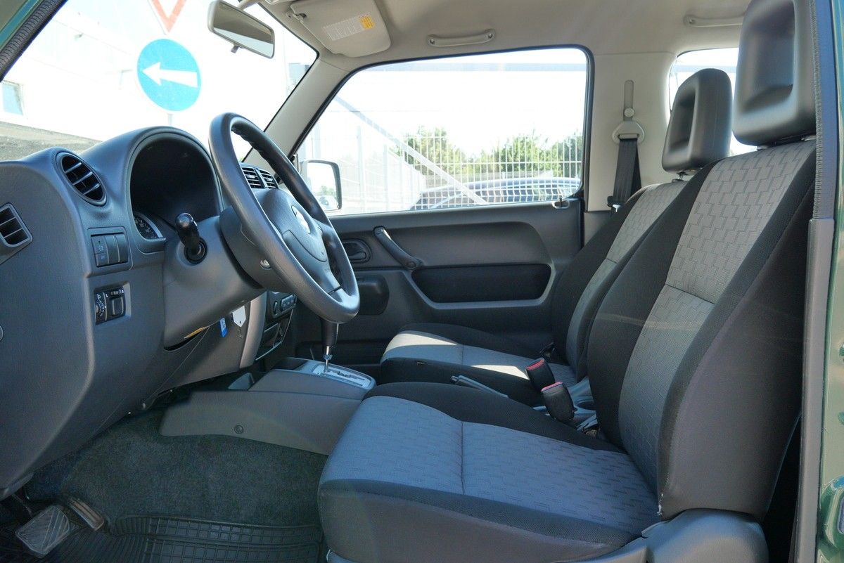 Suzuki Jimny, 1.3 63kW JLX Comfort - fotka 5