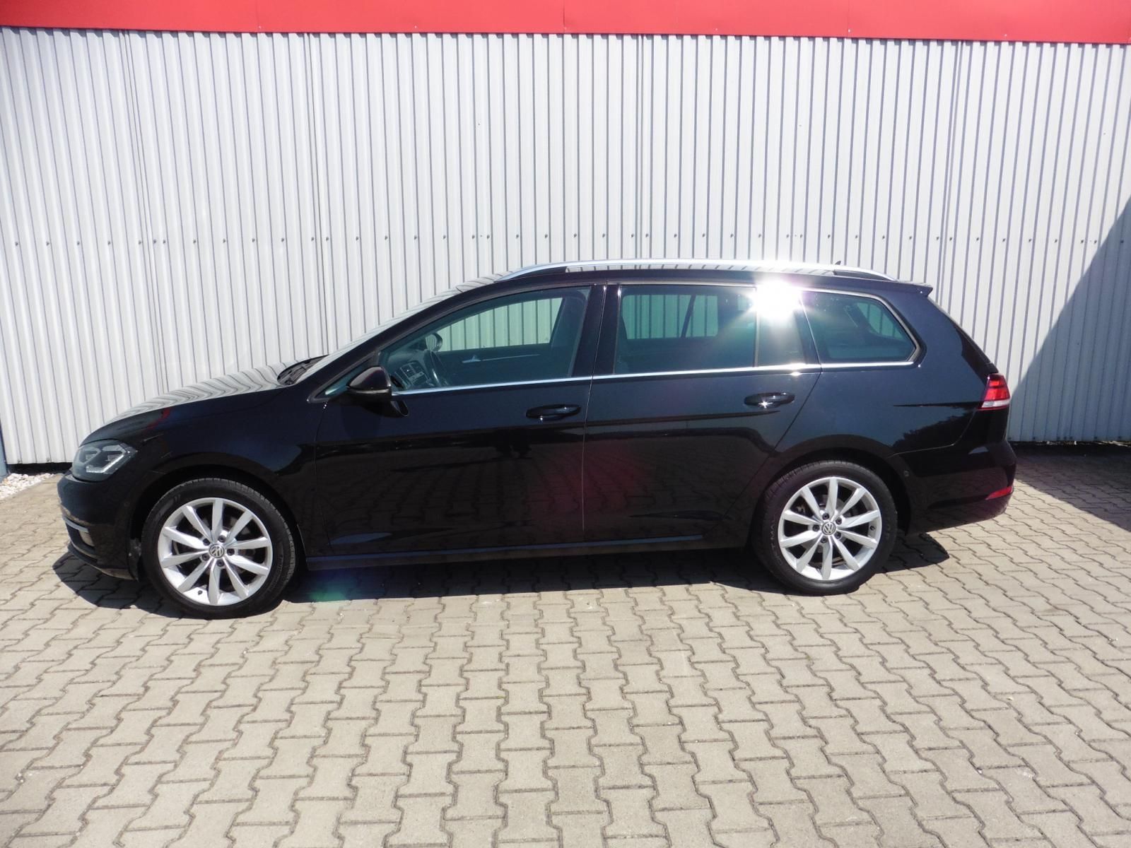 Volkswagen Golf, Variant 1.5 TSi Highline Navi - fotka 6