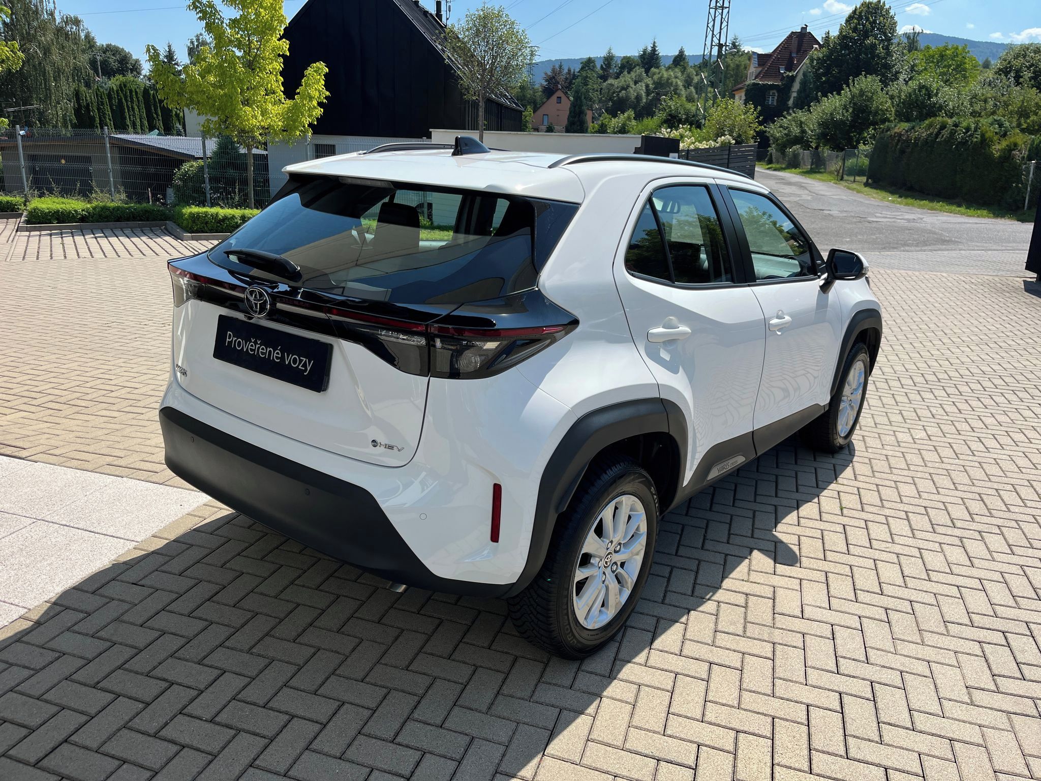 Toyota Yaris Cross, 1.5 Hybrid e-CVT Comfort - fotka 6