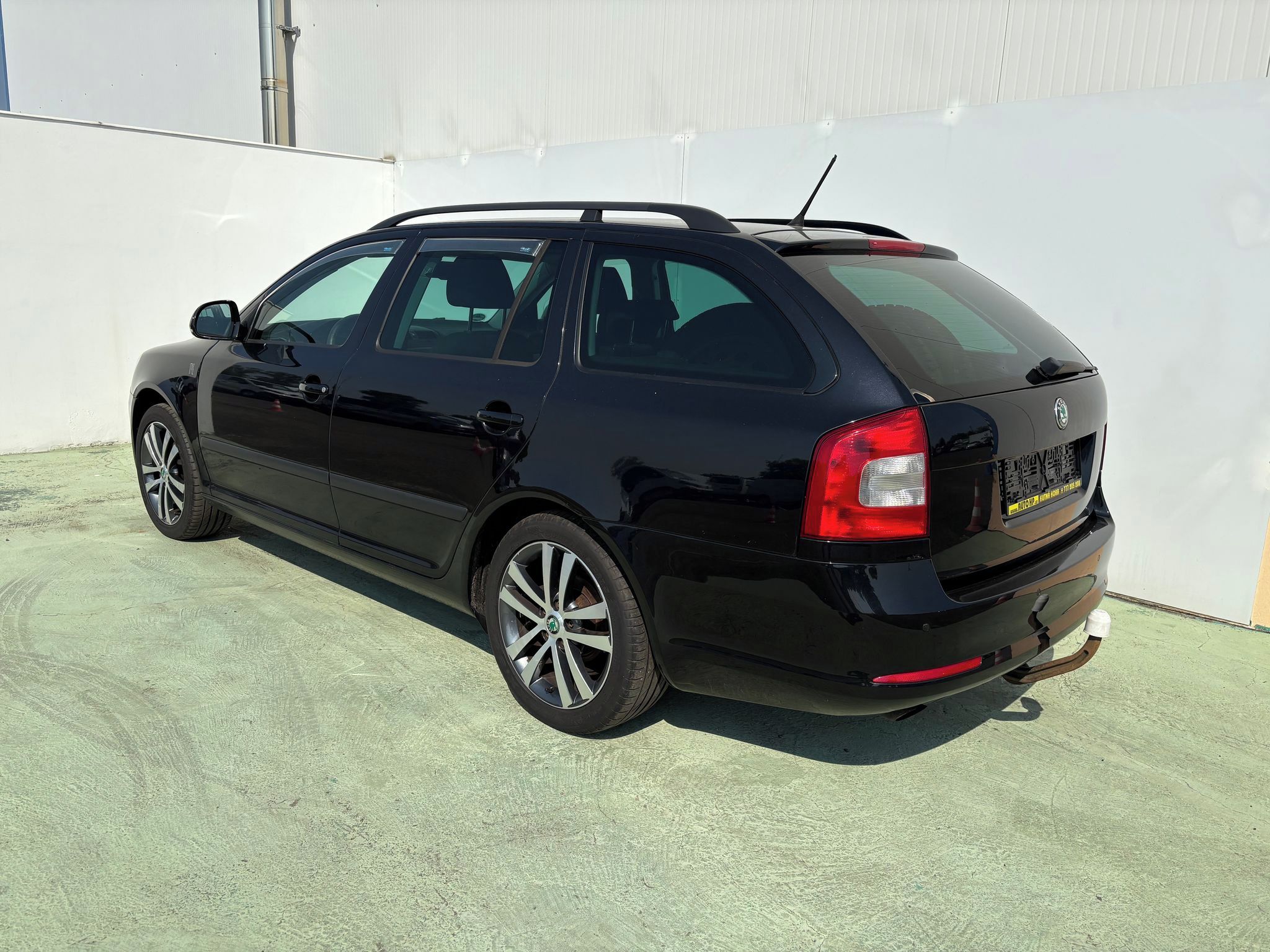 Škoda Octavia, 1.6TDI, 77kW, A.Klima, Tažné - fotka 4