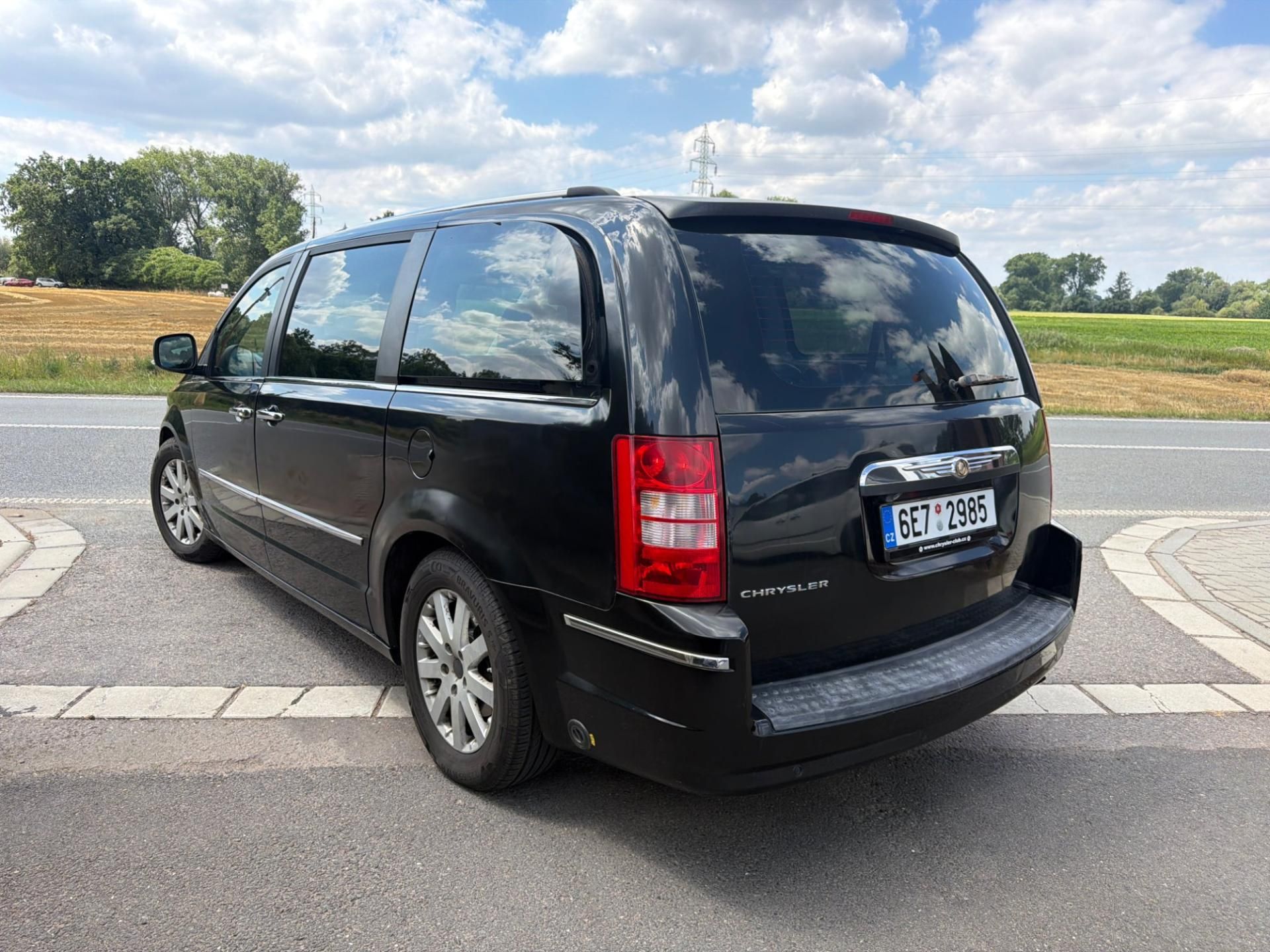 Chrysler Grand Voyager, 3.8 RT LPG, Kůže EU 2008 - fotka 3