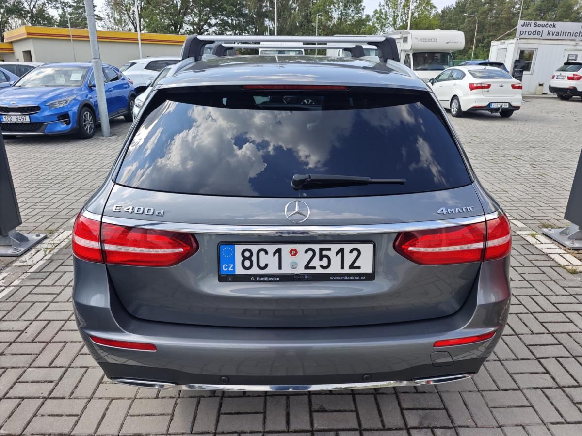 Mercedes-Benz Třídy E, 2,9 400d 4Matic - fotka 5